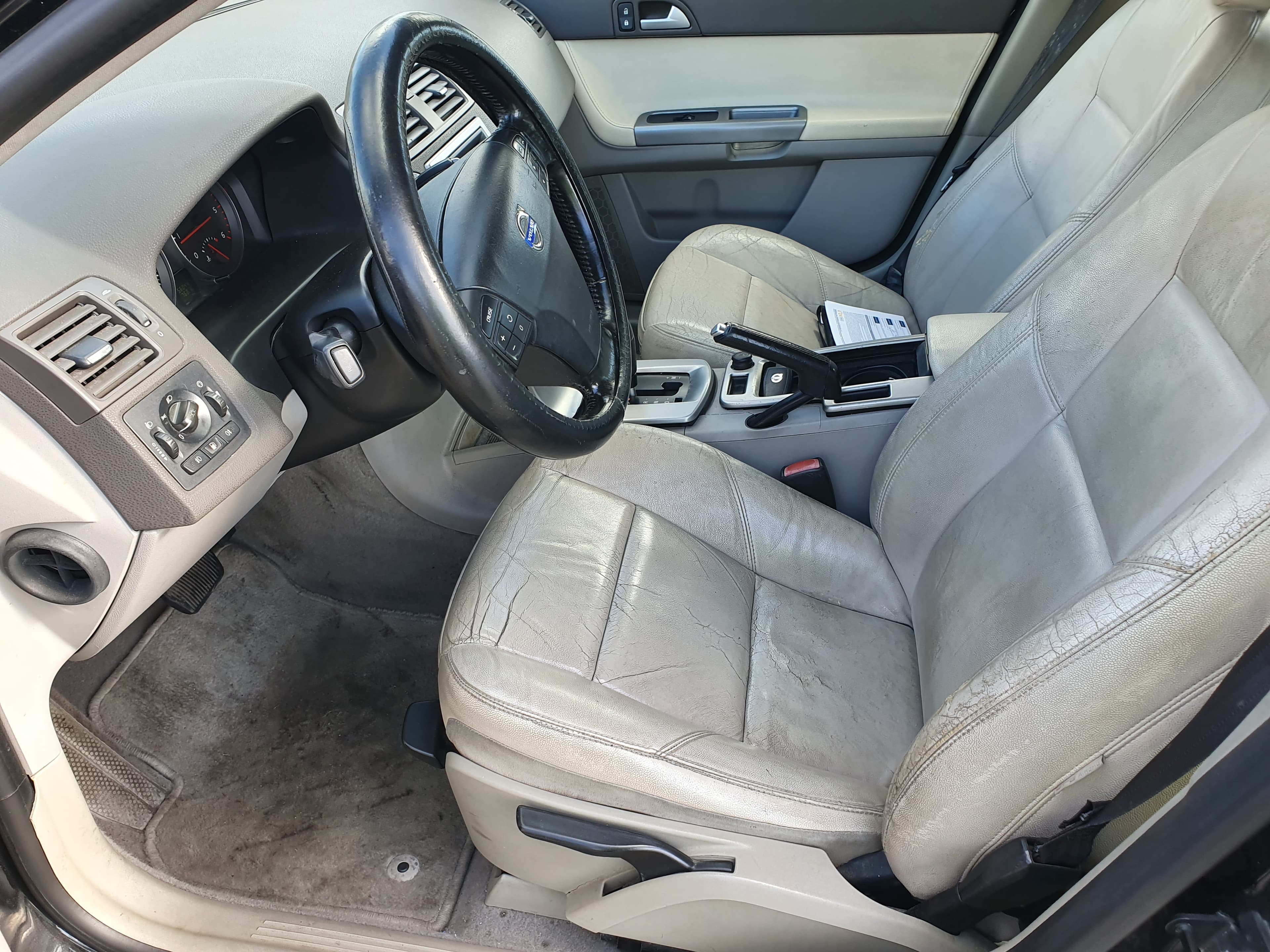 Volvo V50 · Ano 2008 — image 29