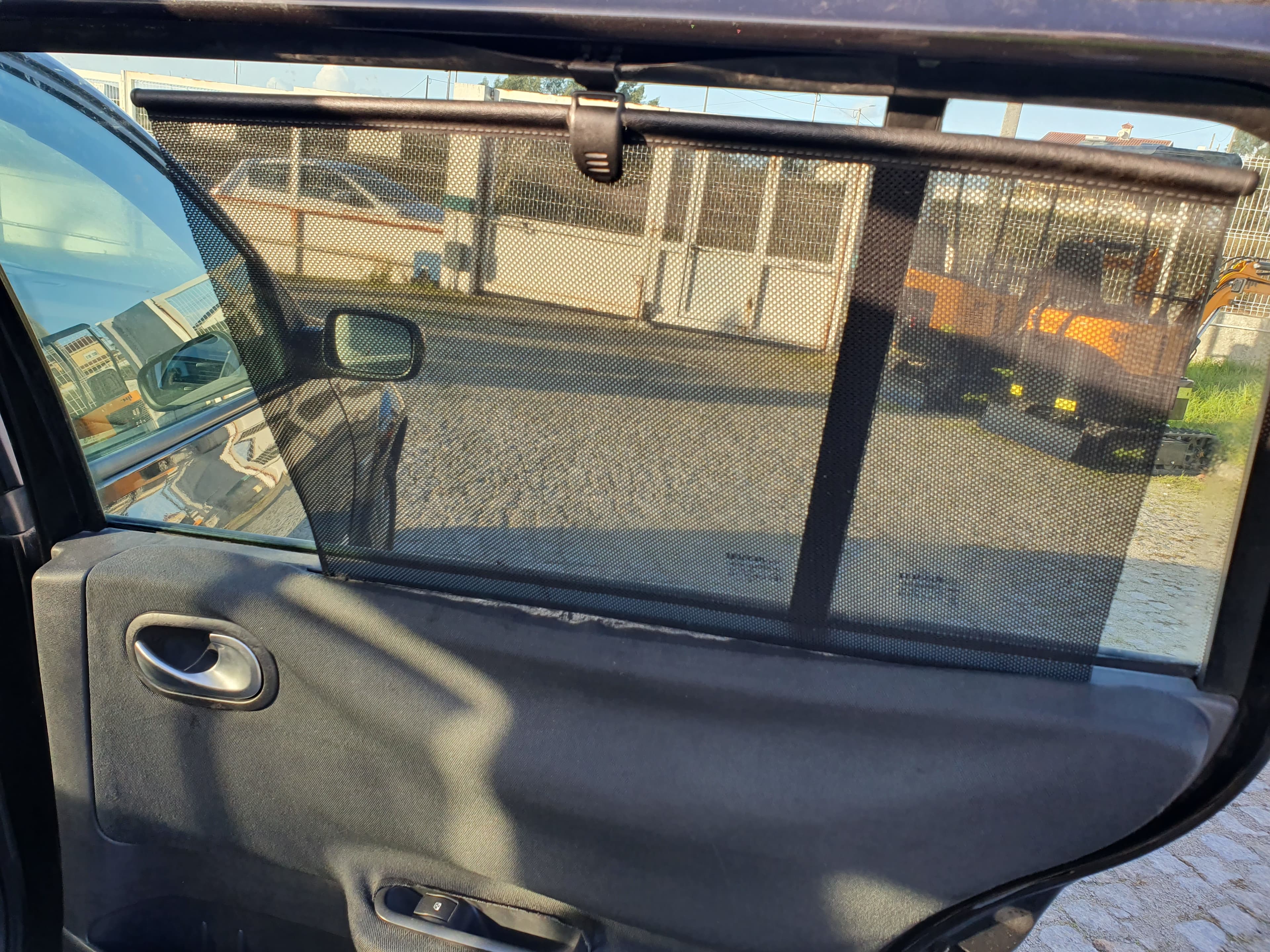 Renault Mégane DCI · Ano 2006 — image 23