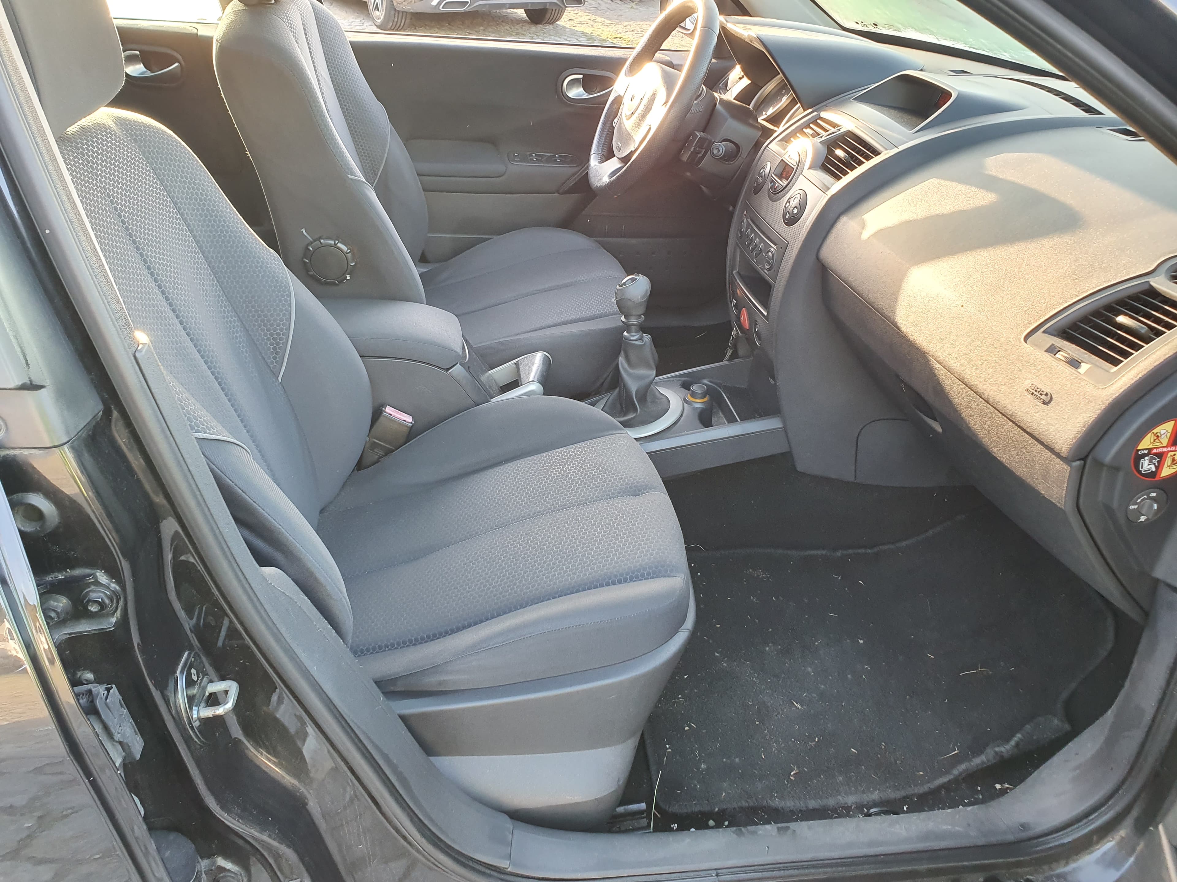 Renault Mégane DCI · Ano 2006 — image 27