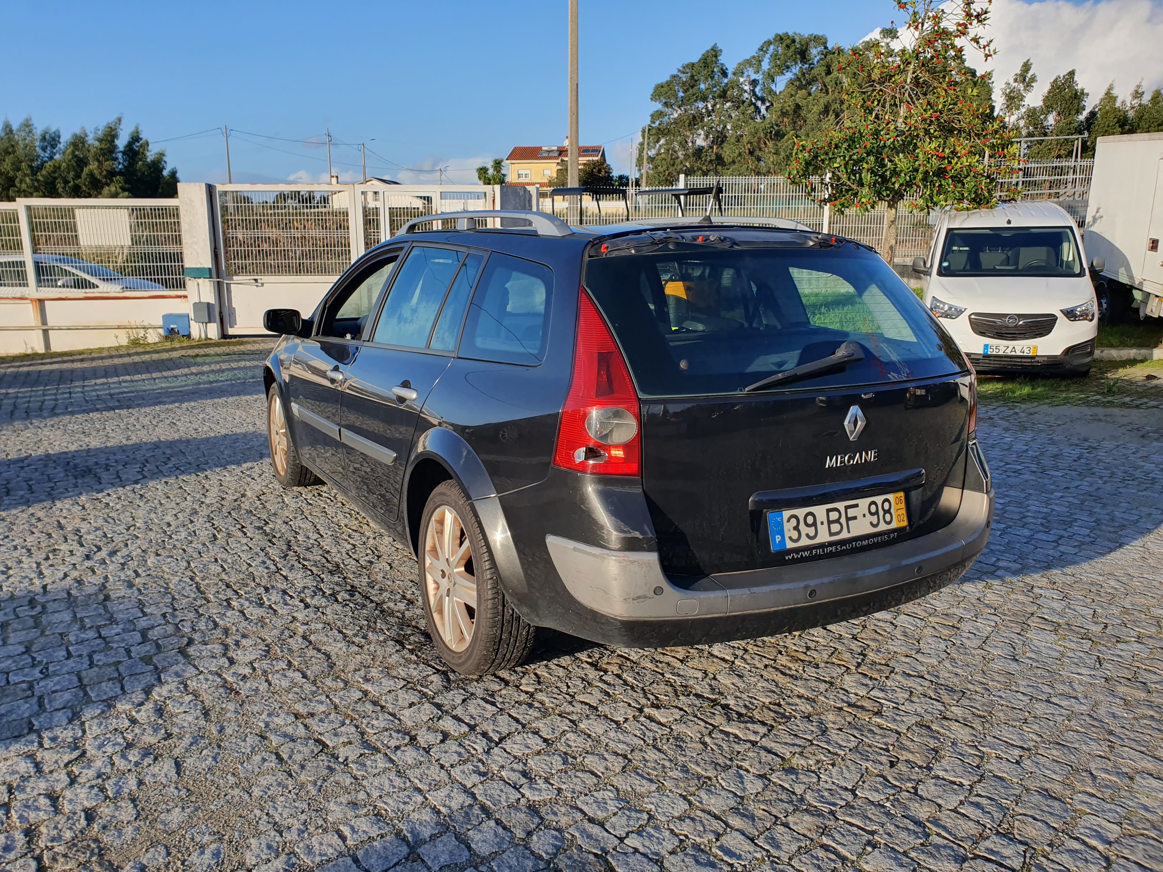 Renault Mégane DCI · Ano 2006 — image 4