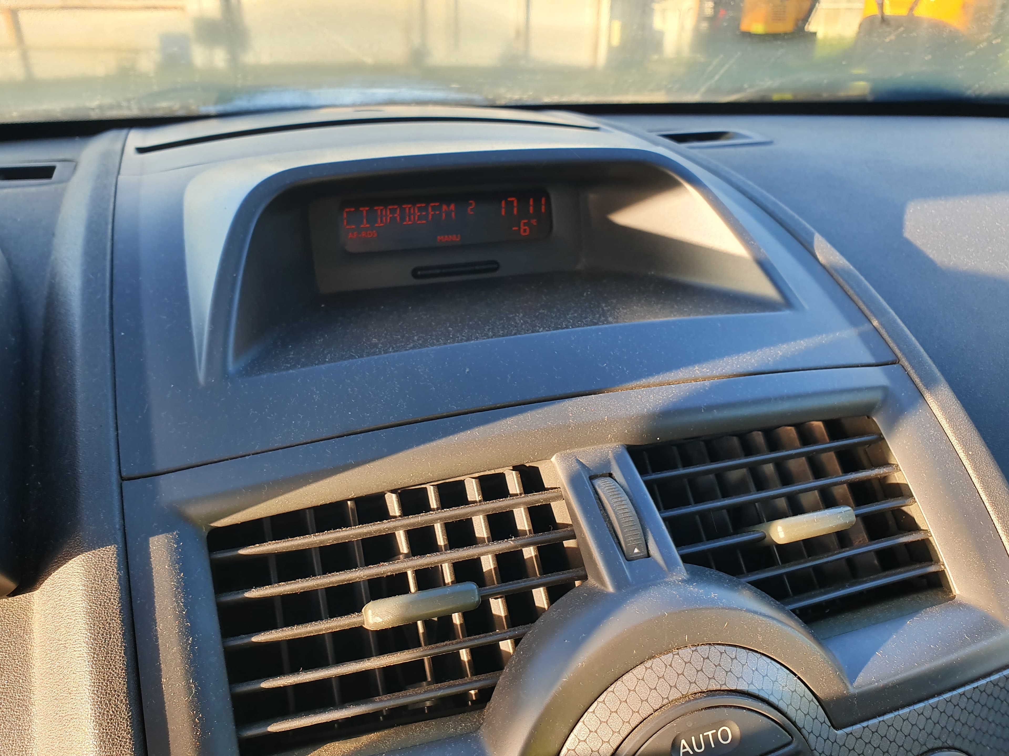 Renault Mégane DCI · Ano 2006 — image 37