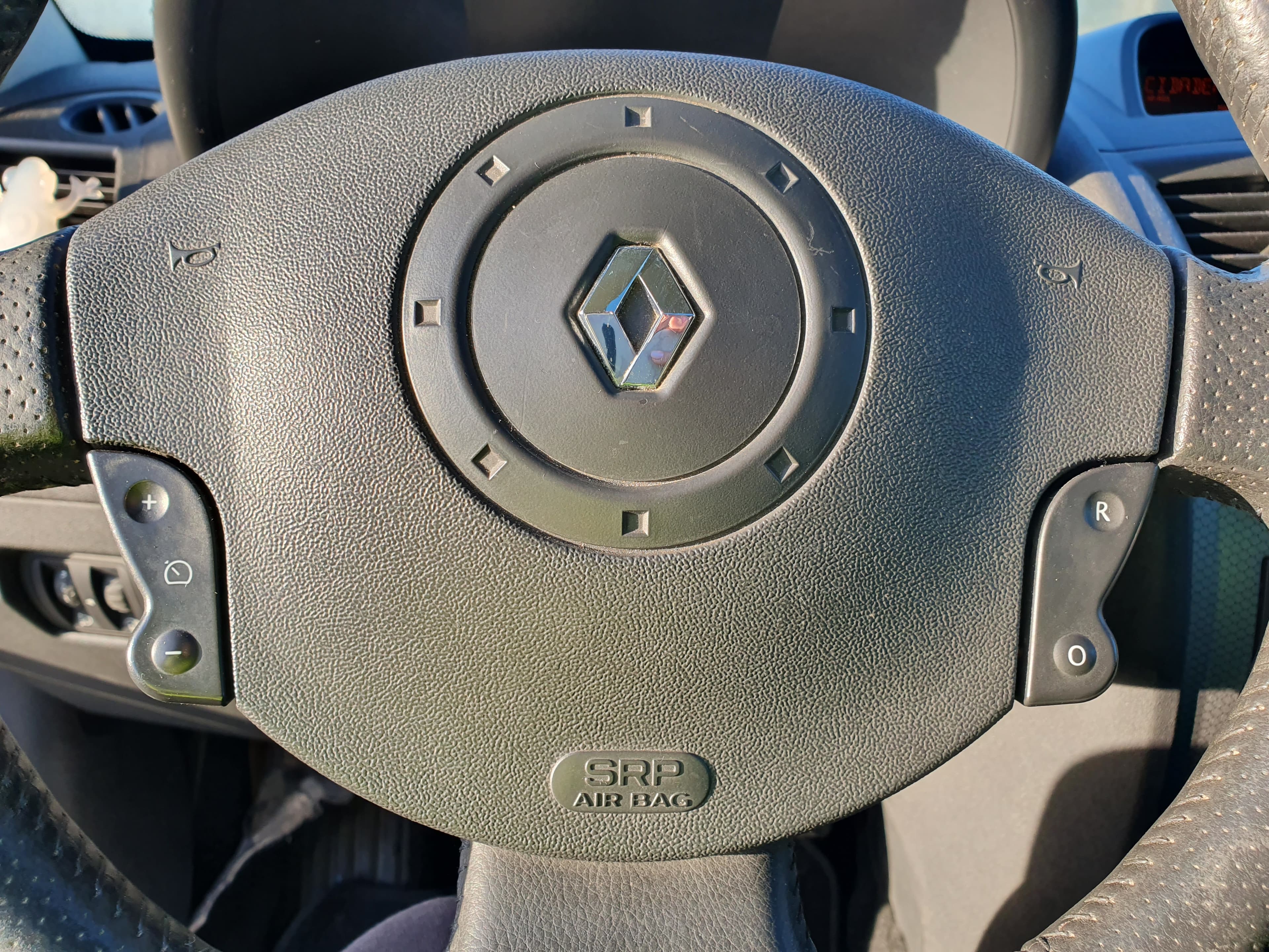 Renault Mégane DCI · Ano 2006 — image 40