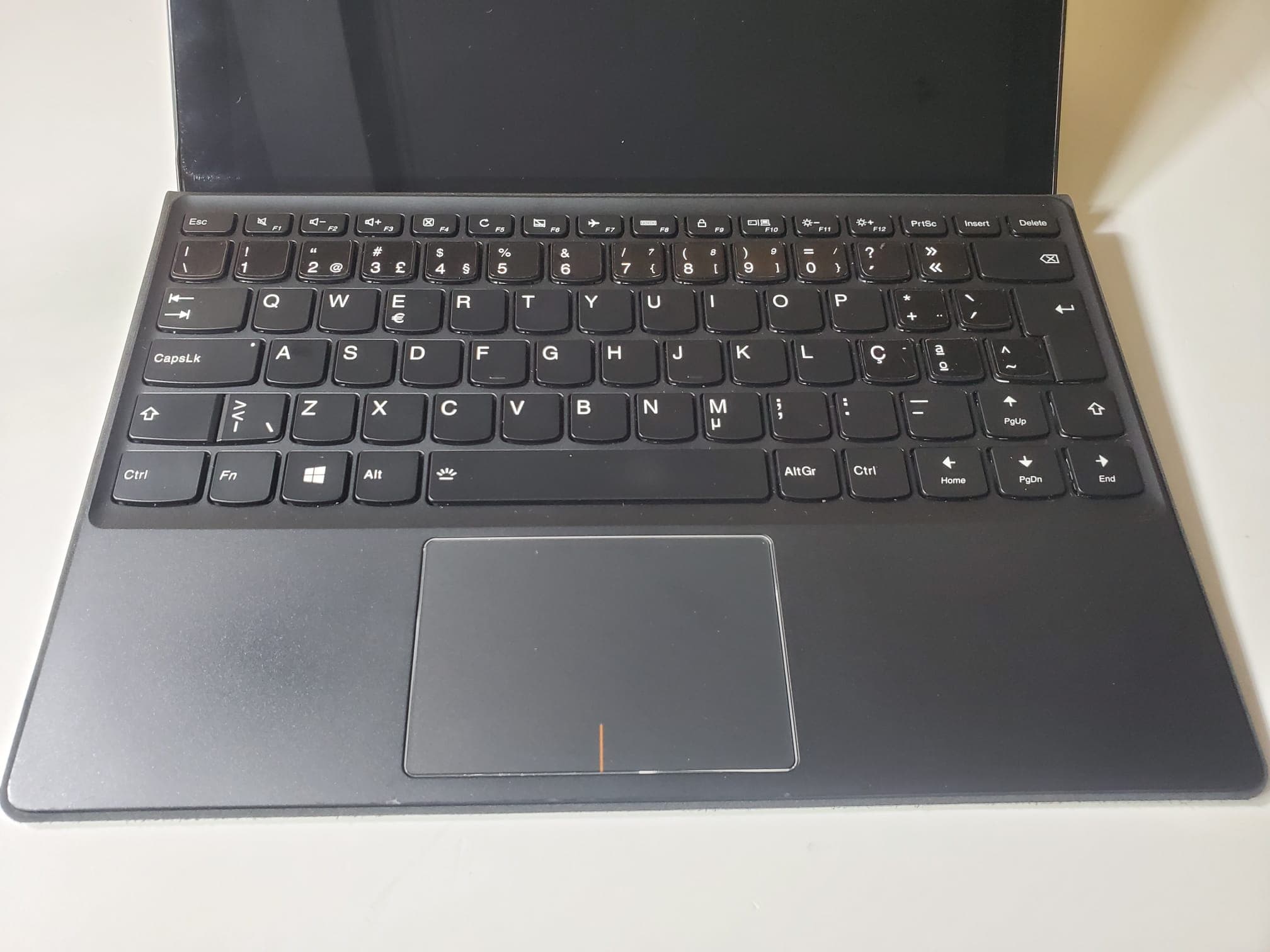 Portátil Lenovo MIIX 720-12IKB — imagen 4