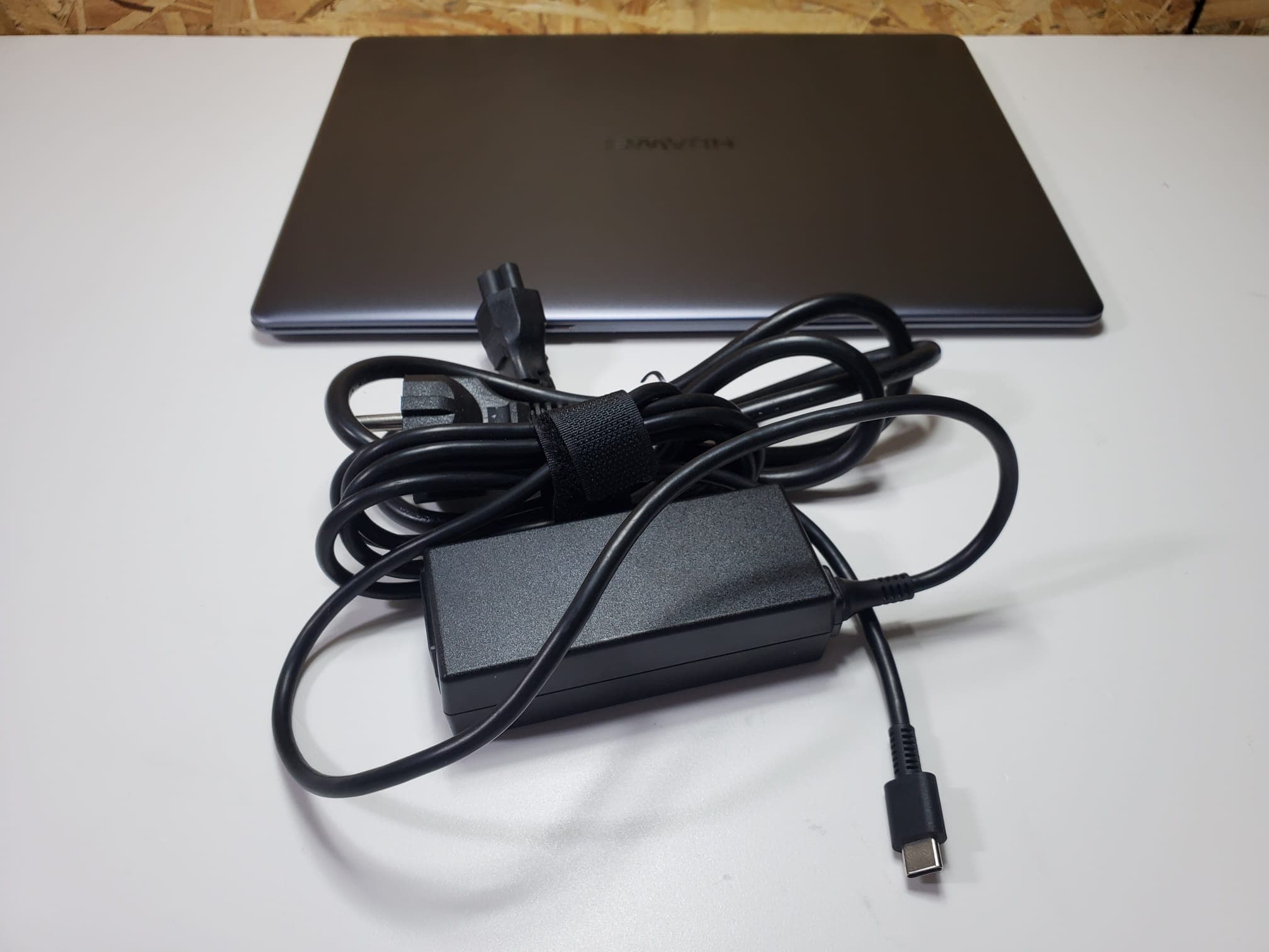 Portátil Huawei Matebook X — imagen 13
