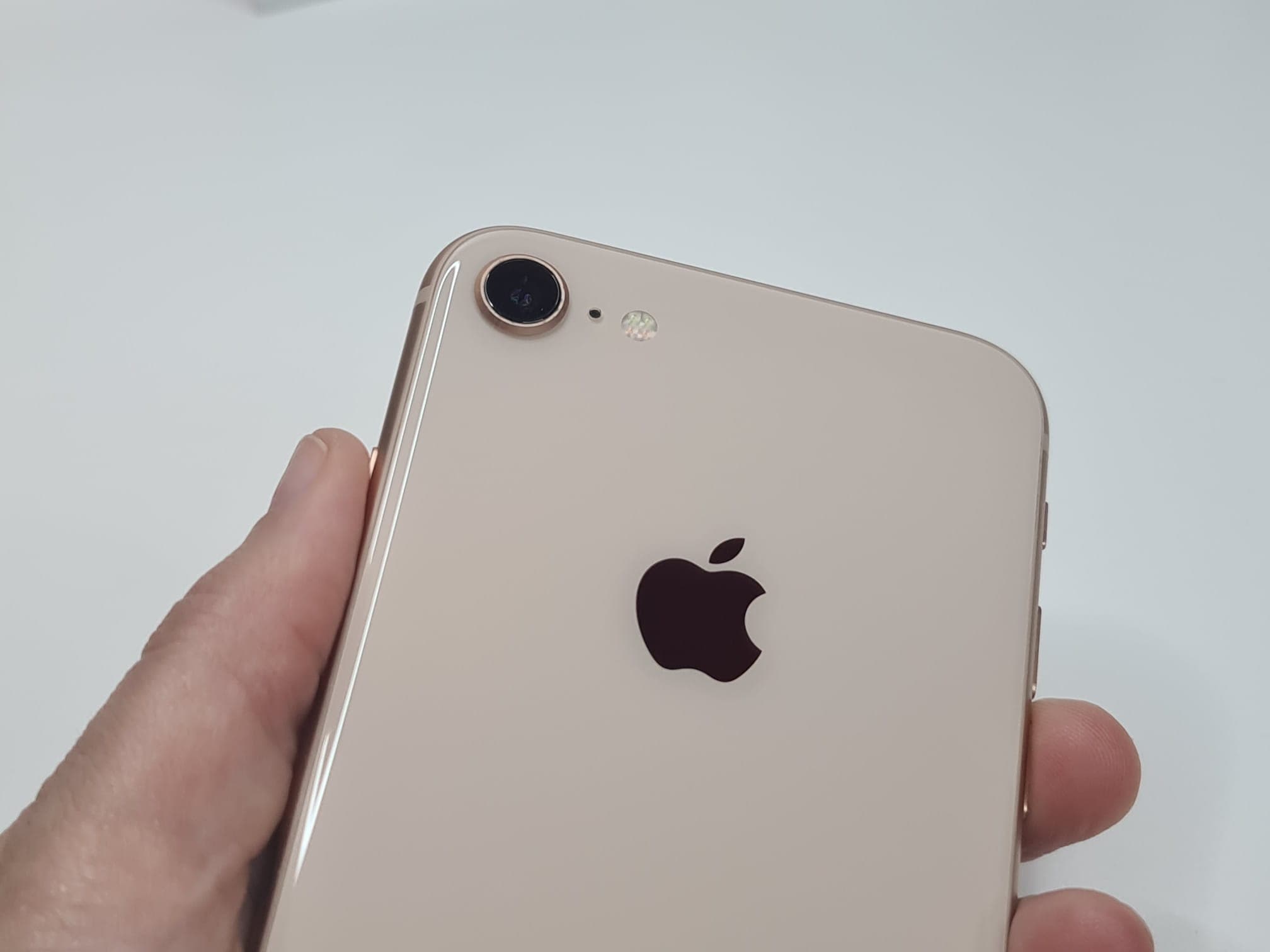 Telemóvel iPhone 8 — imagen 8