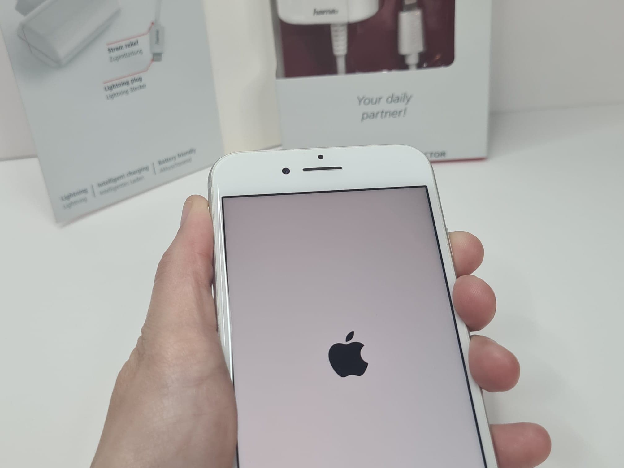 Telemóvel iPhone 8 — image 9