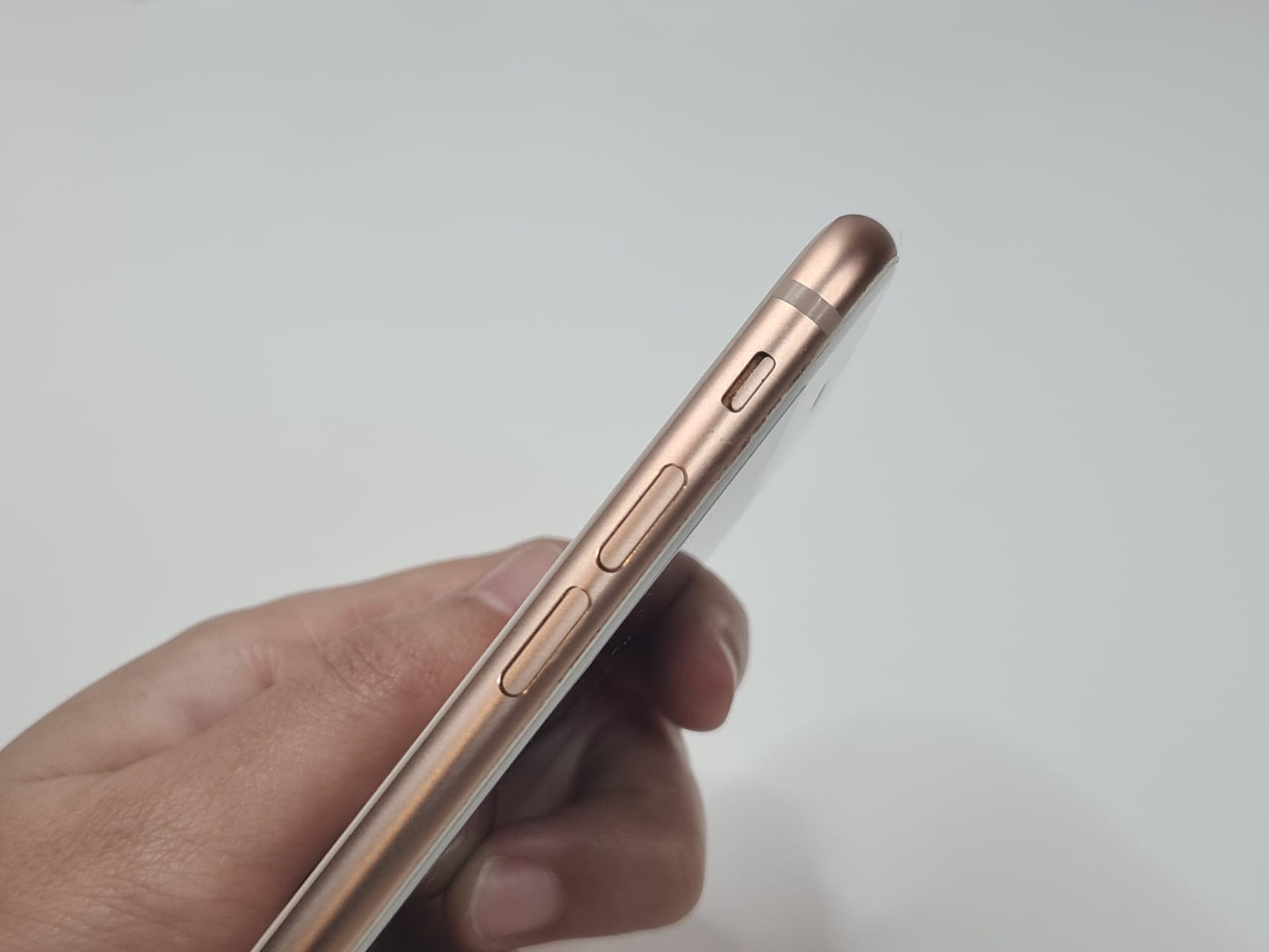 Teléfono móvil iPhone 8 — imagen 10