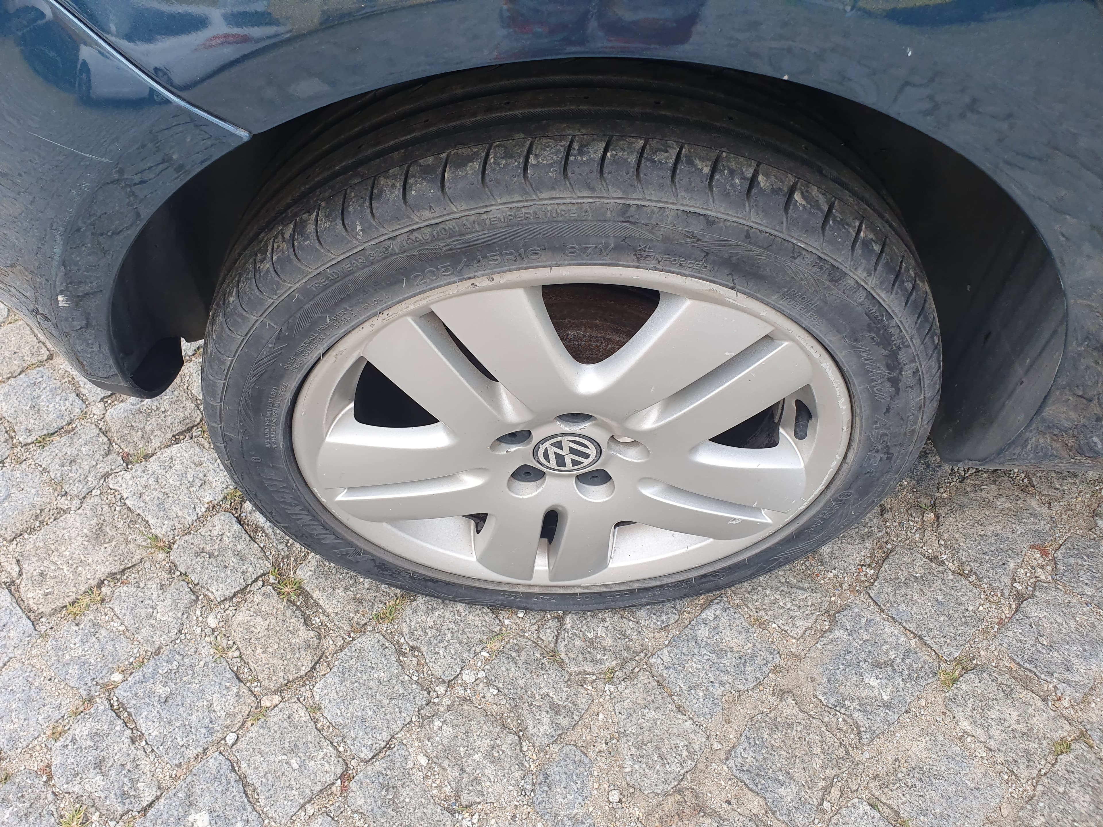 Volkswagen Polo · Ano 2003 — imagen 16