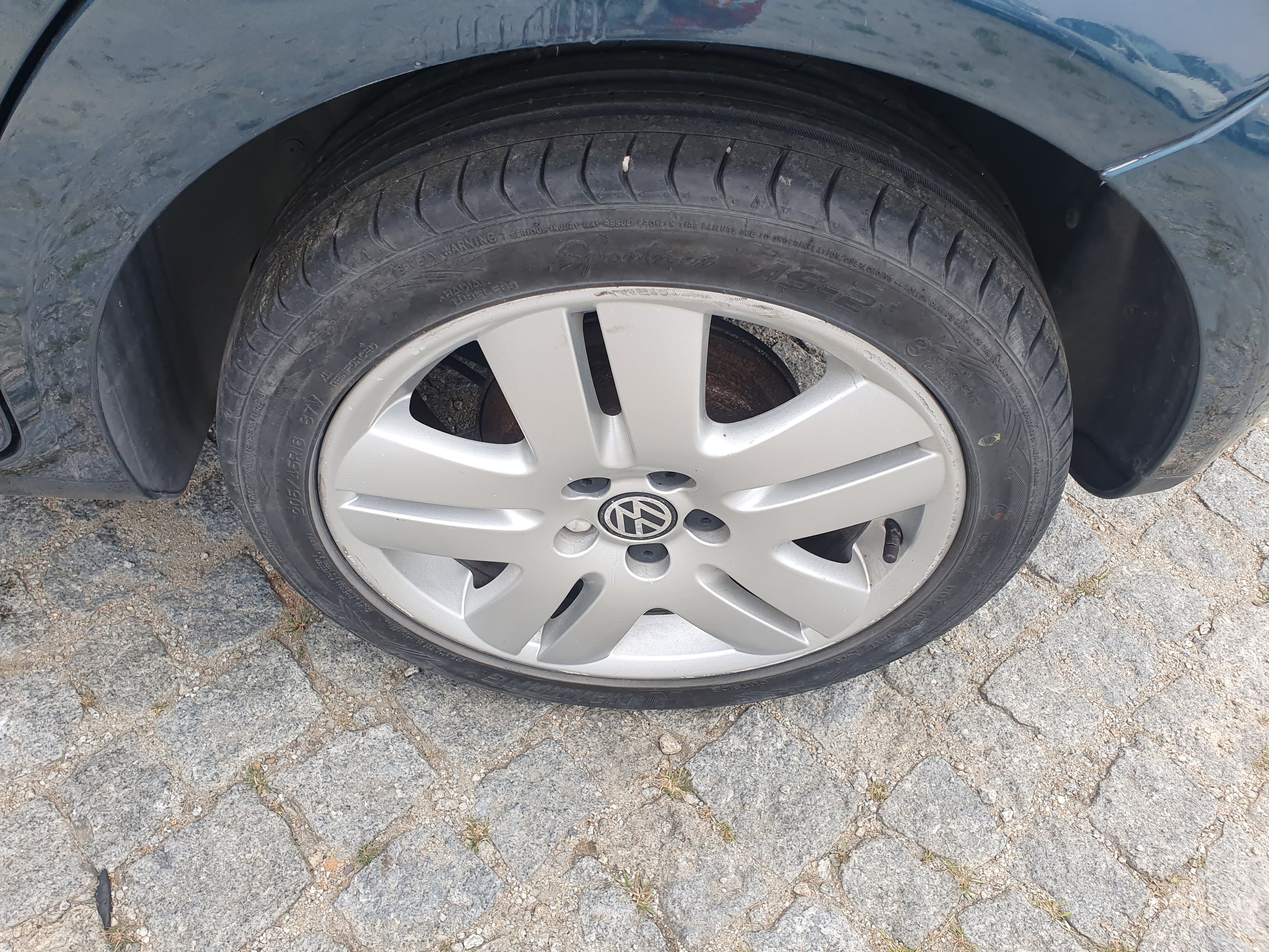 Volkswagen Polo · Ano 2003 — imagen 15
