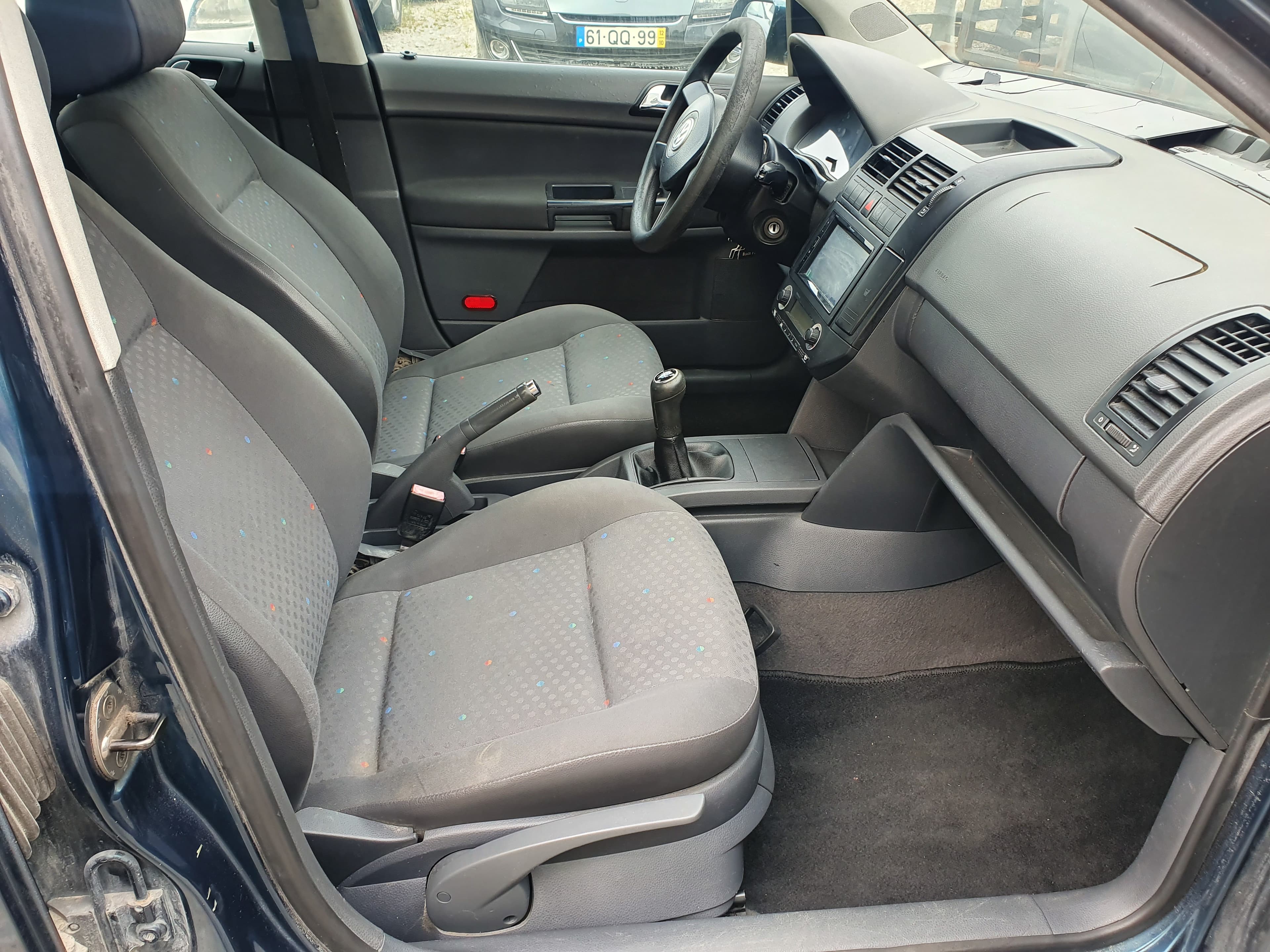 Volkswagen Polo · Ano 2003 — imagen 23