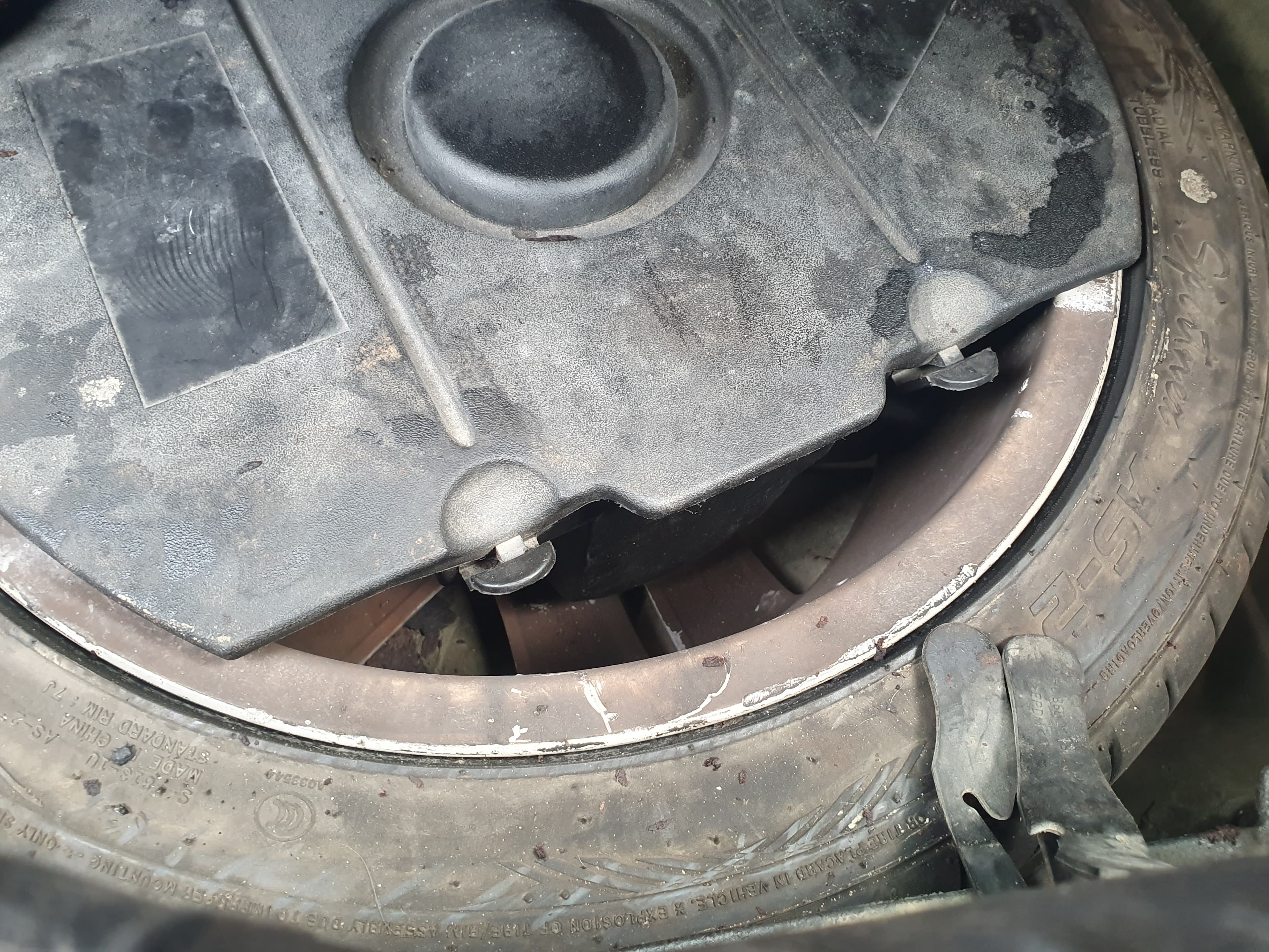 Volkswagen Polo · Ano 2003 — imagen 8