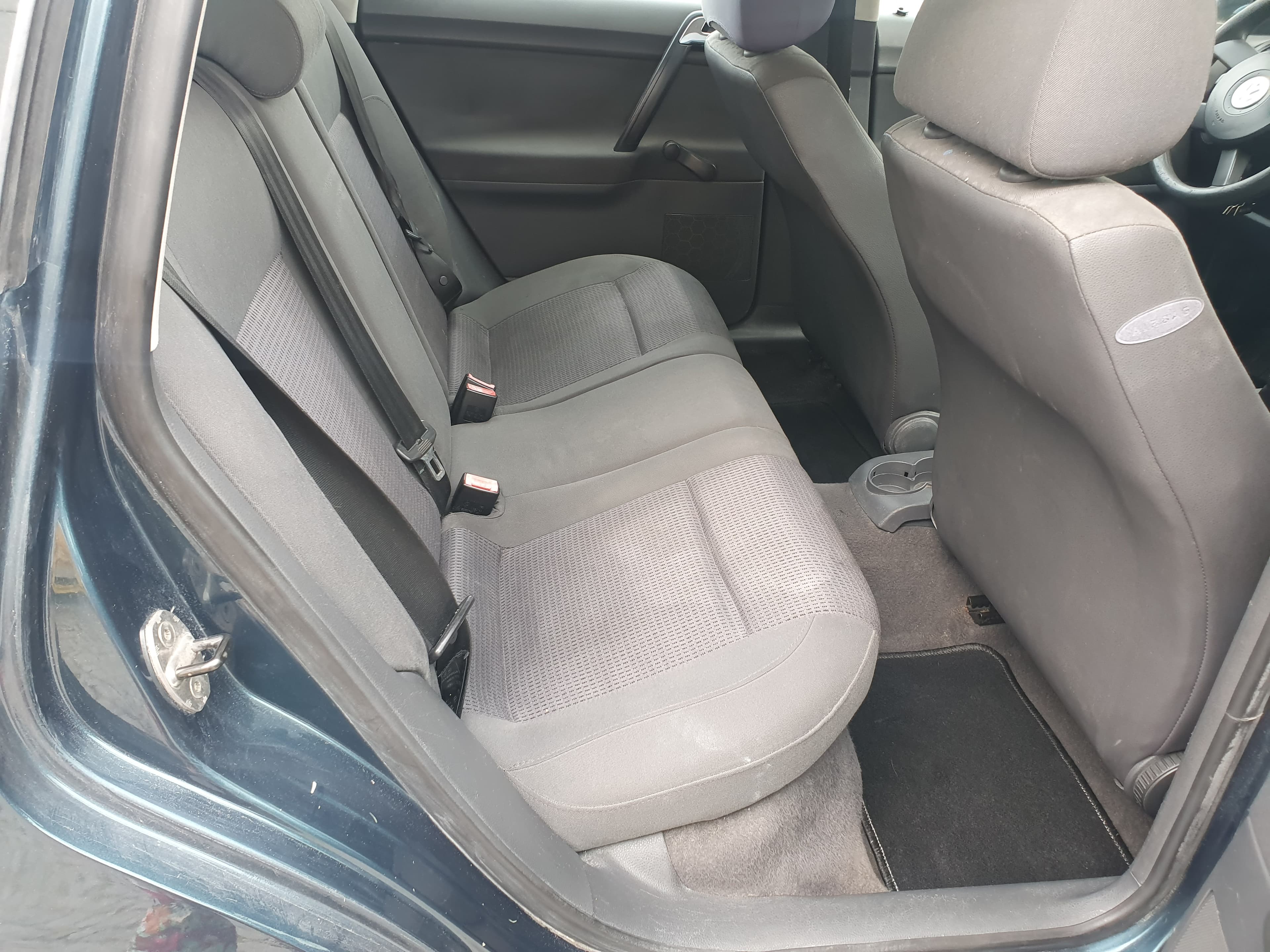 Volkswagen Polo · Ano 2003 — imagen 20