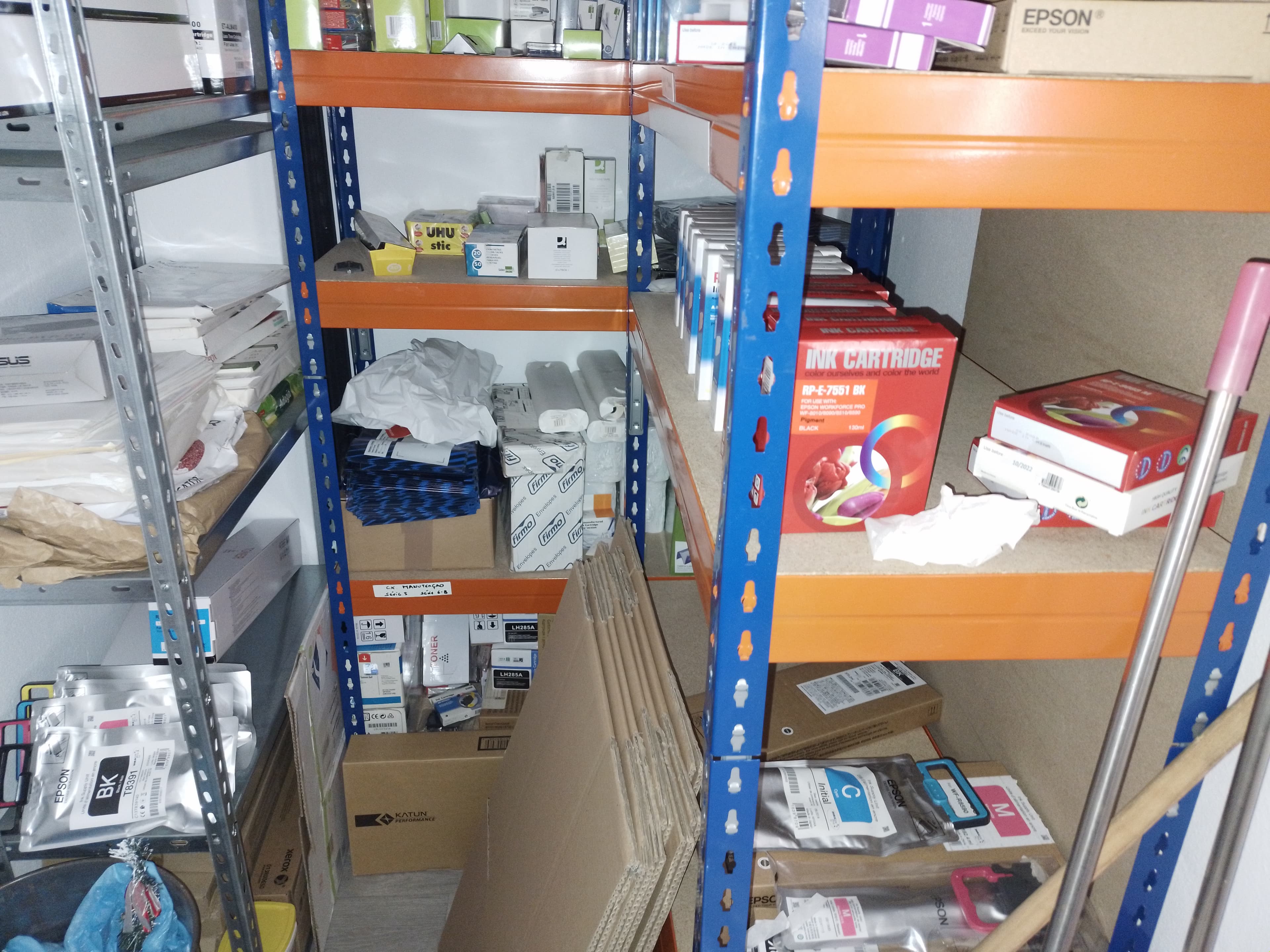 Equipamiento de Oficina — imagen 4