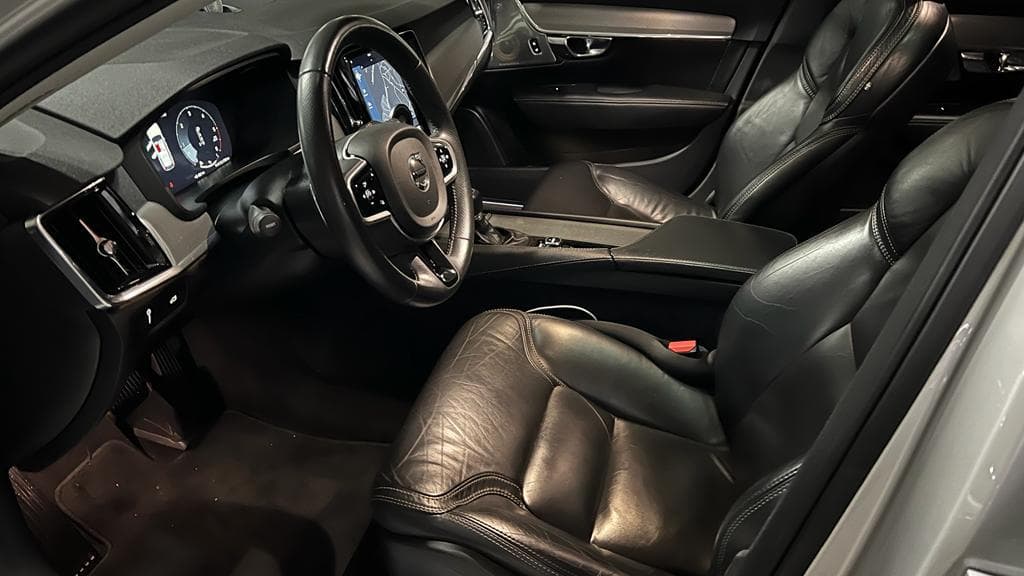 Volvo V90 D4 Inscription · Ano 2016 — imagen 13