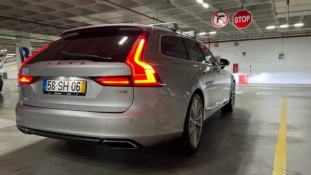 Volvo V90 D4 Inscription · Ano 2016 — imagen 6