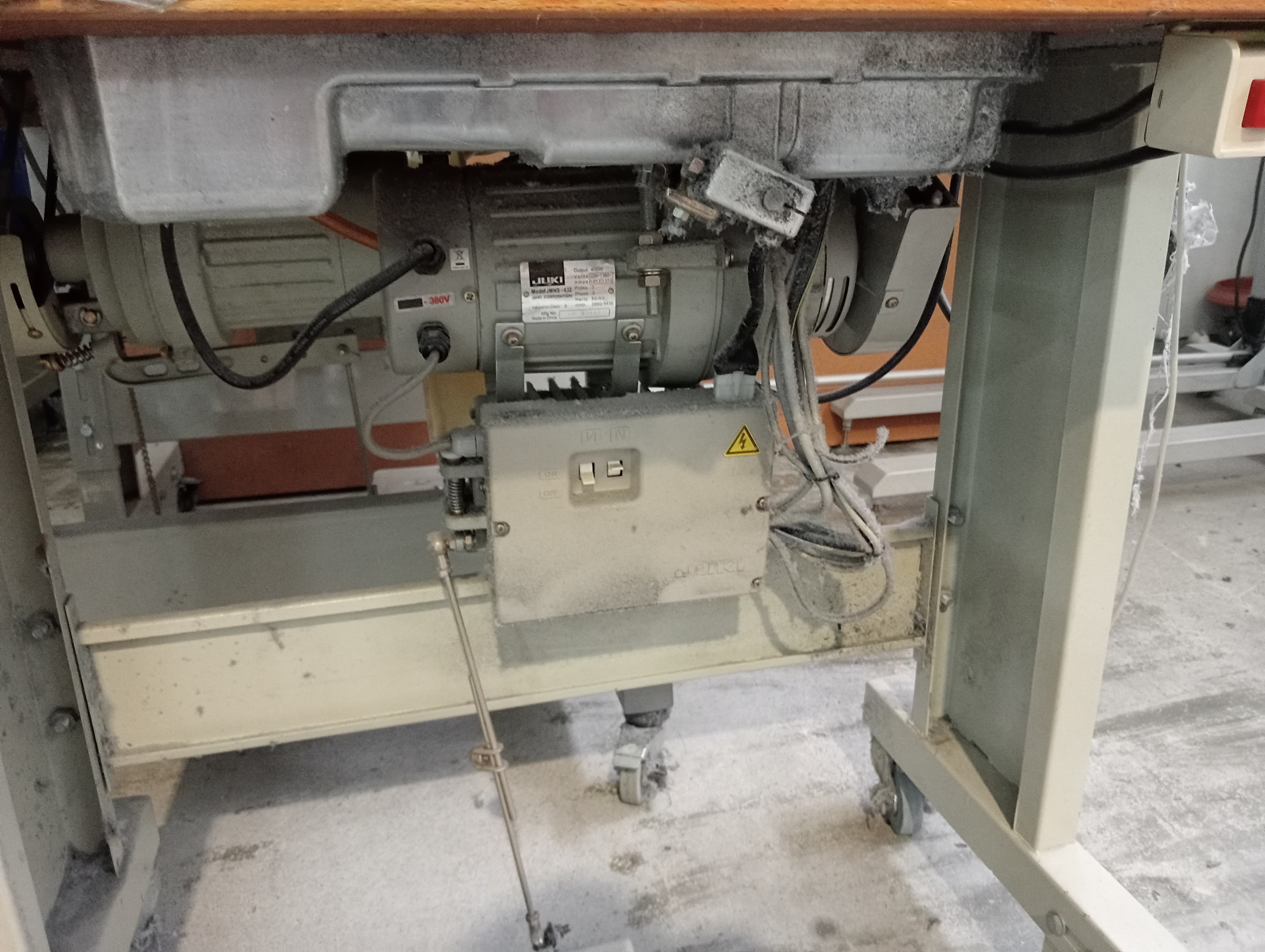 Máquinas de ponto corrido · Máquina de recobrimento — image 2