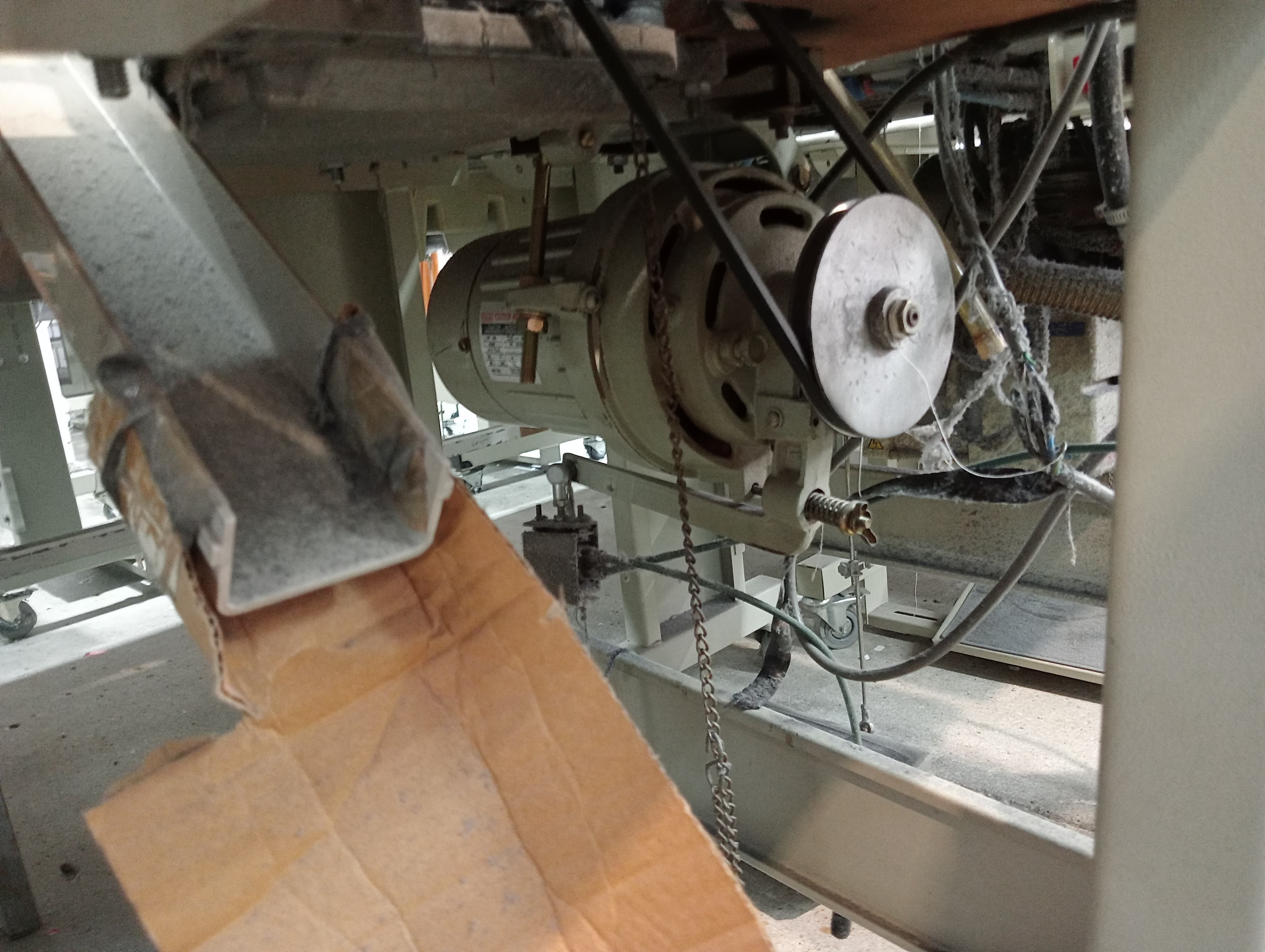 Máquina de recobrimento + Máquinas de corte e cose — image 10