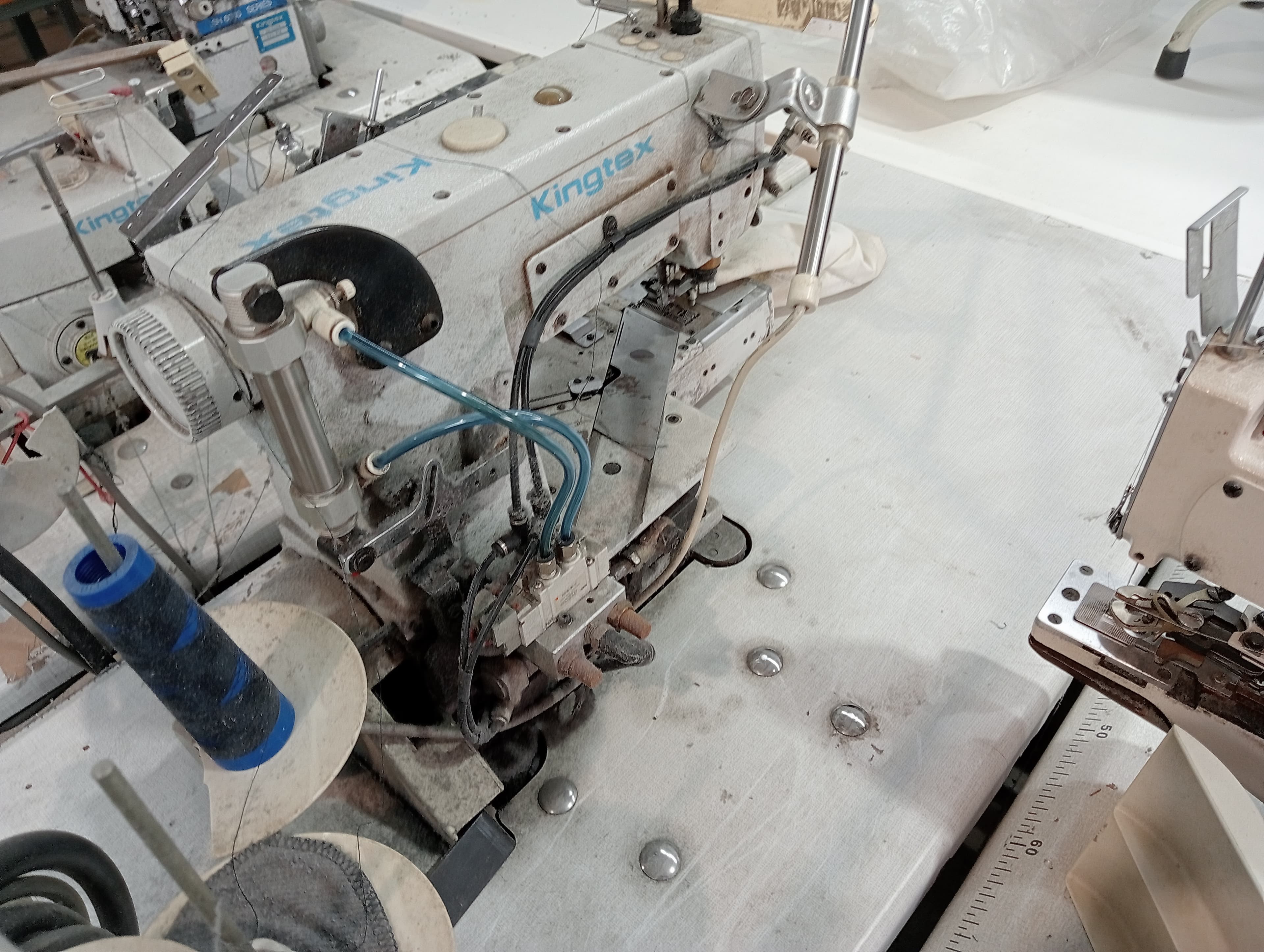 Máquina de recobrimento + Máquinas de corte e cose — image 5