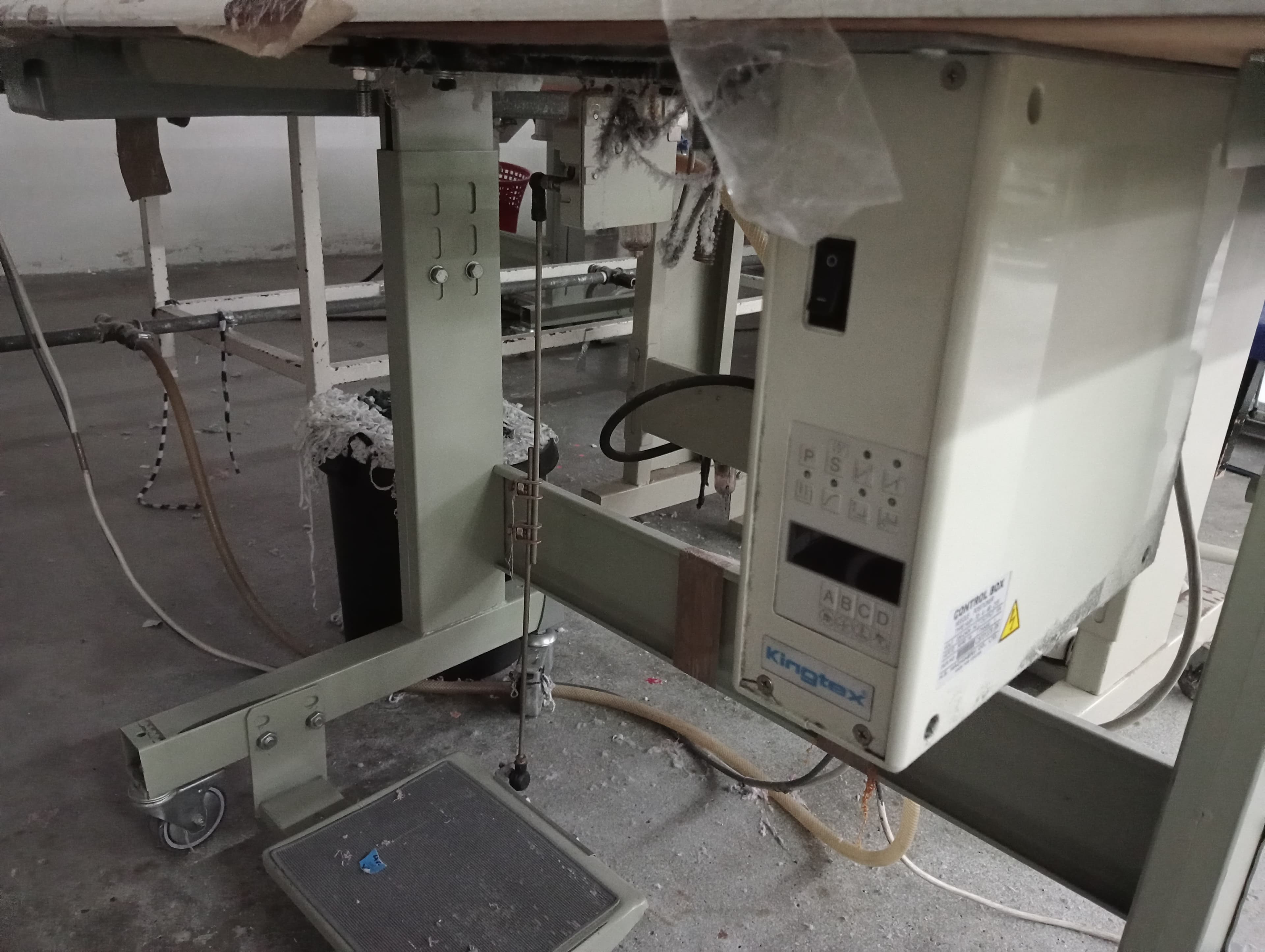 Máquinas de recobrimento + Máquina de corte e cose — imagen 19