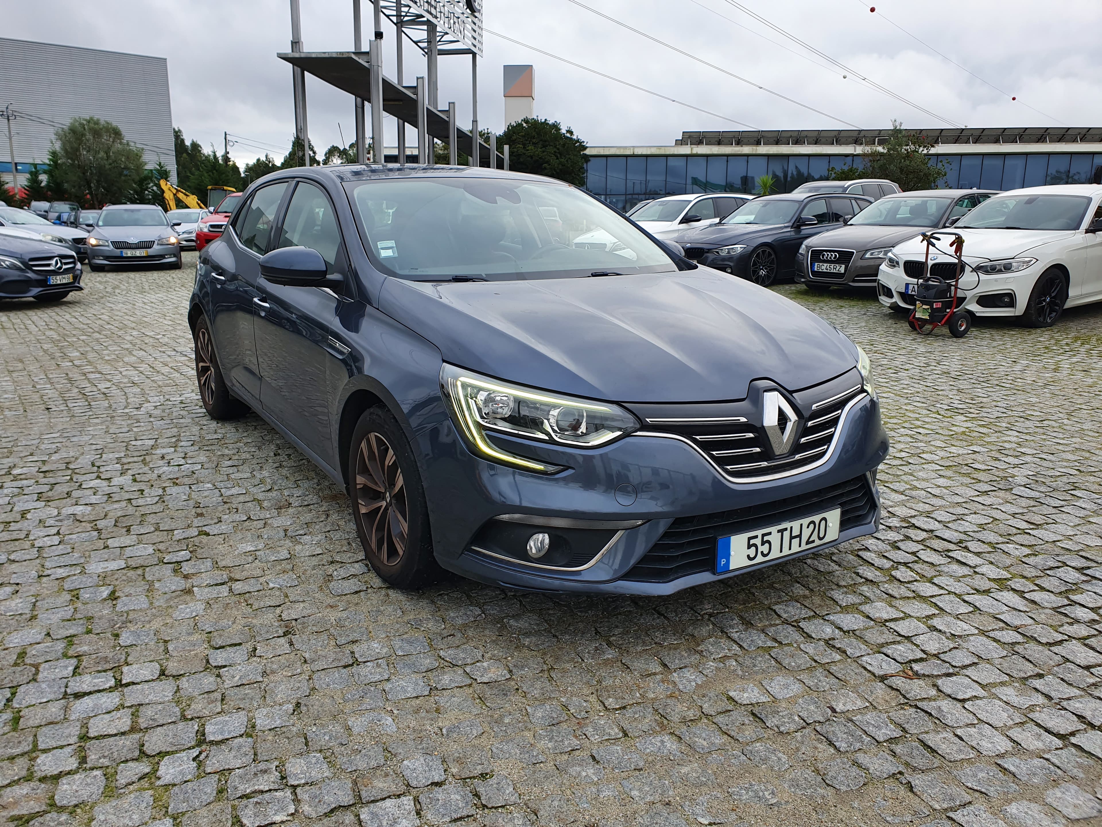 Renault Mégane · Año 2017 — imagen 1