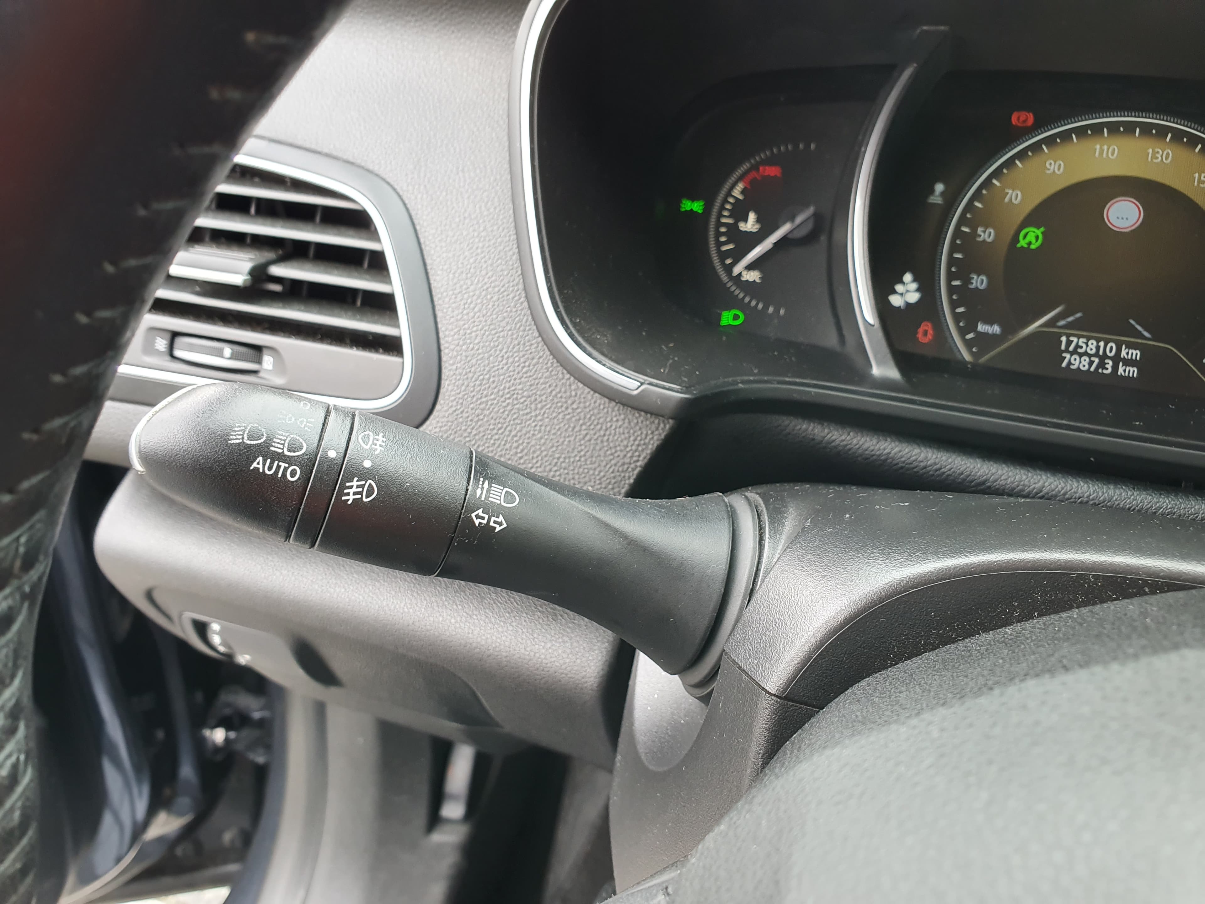 Renault Mégane · Año 2017 — imagen 41