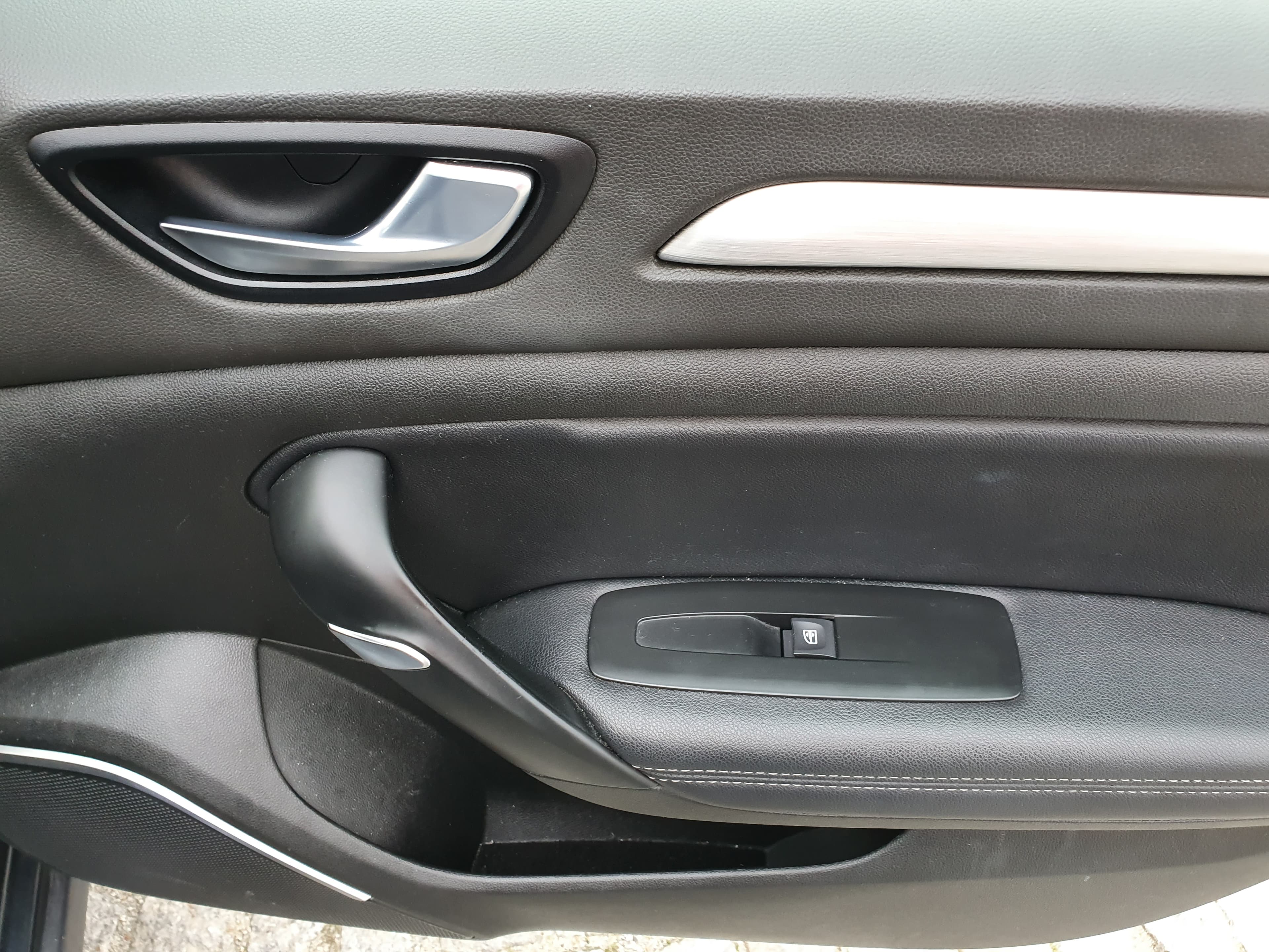 Renault Mégane · Año 2017 — imagen 15