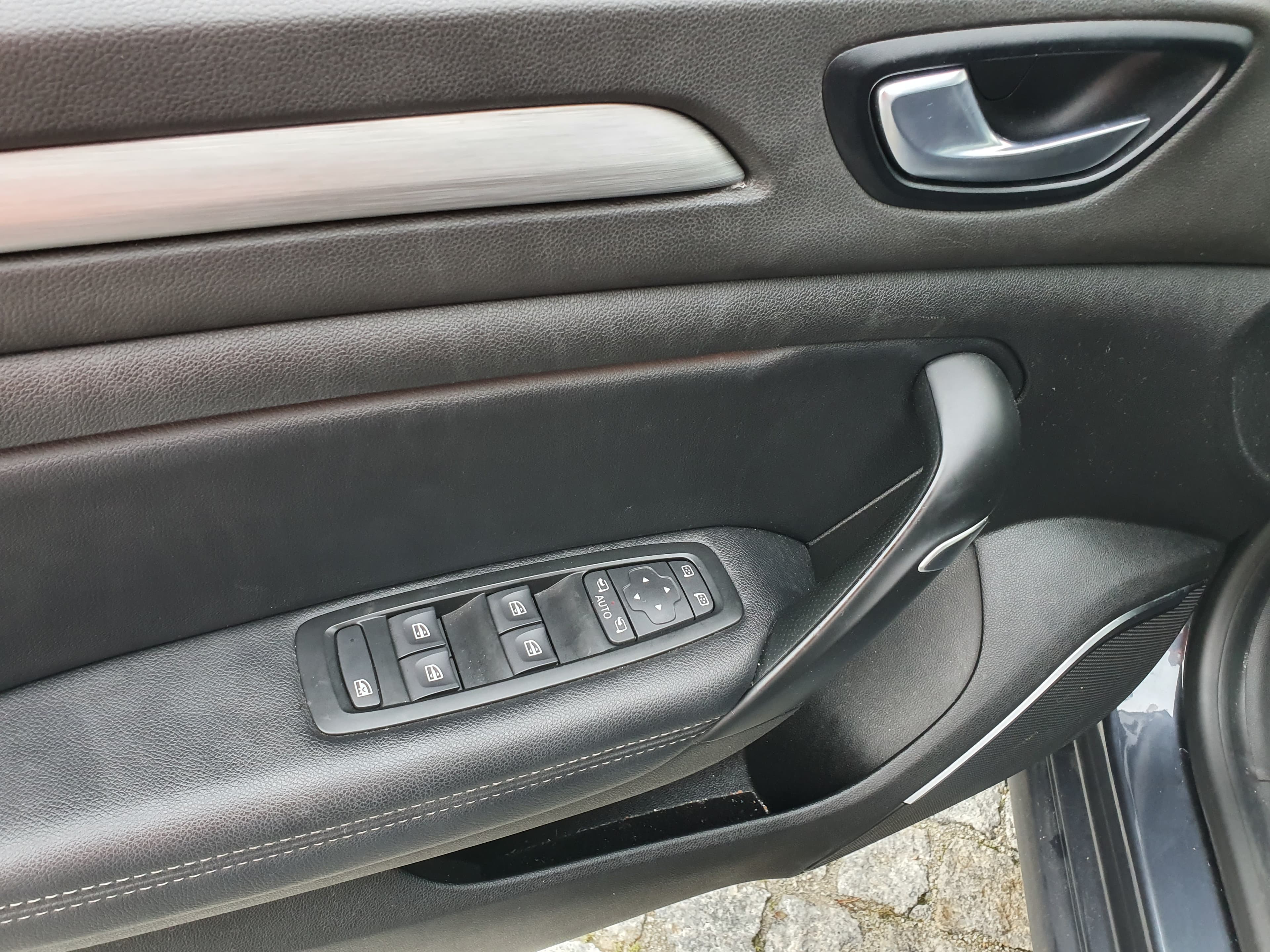 Renault Mégane · Año 2017 — imagen 32