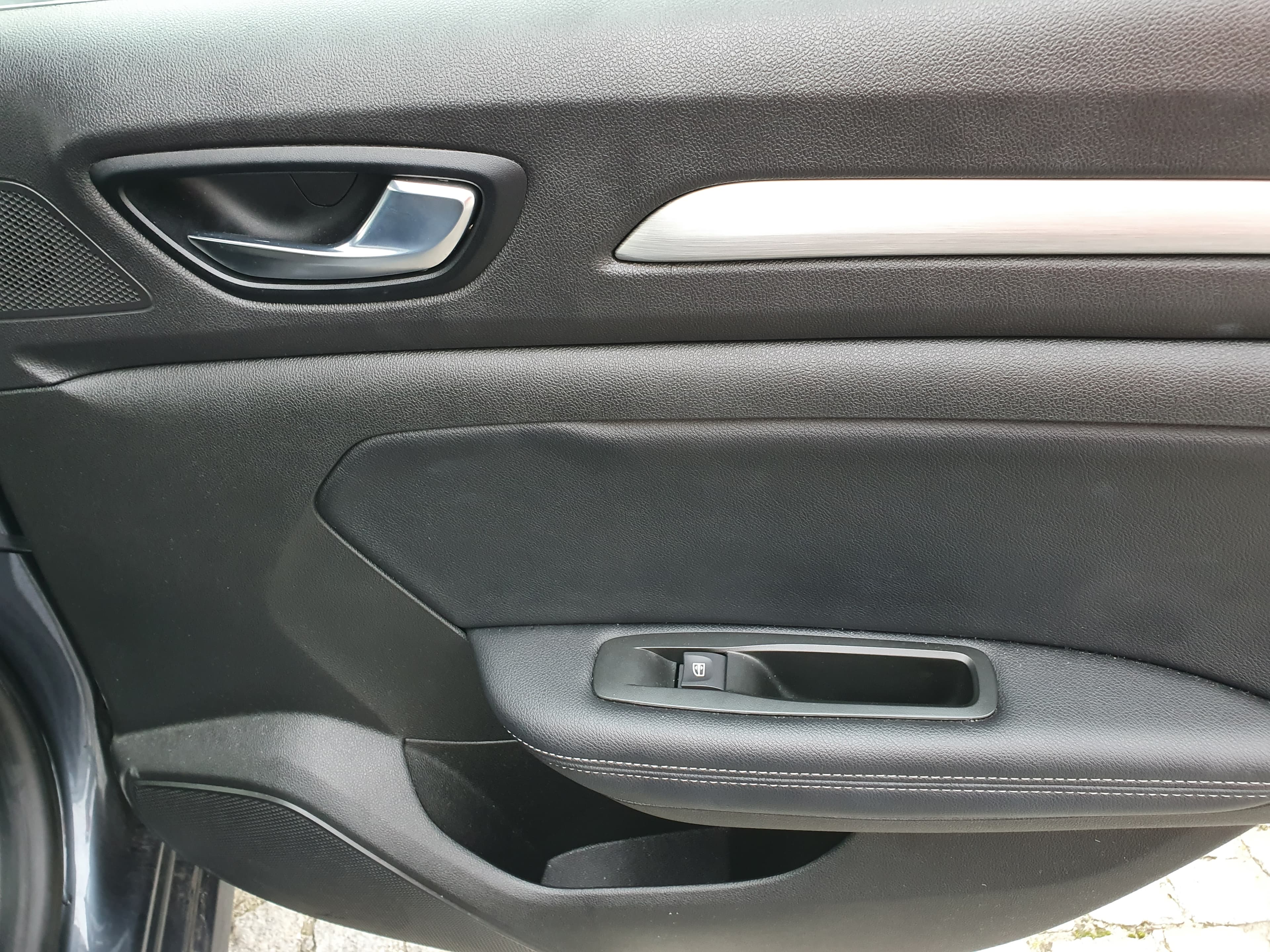 Renault Mégane · Año 2017 — imagen 23