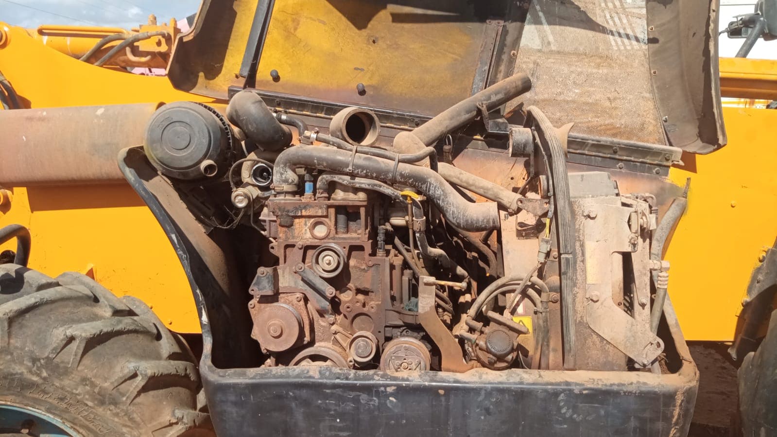 Telescópico JCB 535 — imagen 5