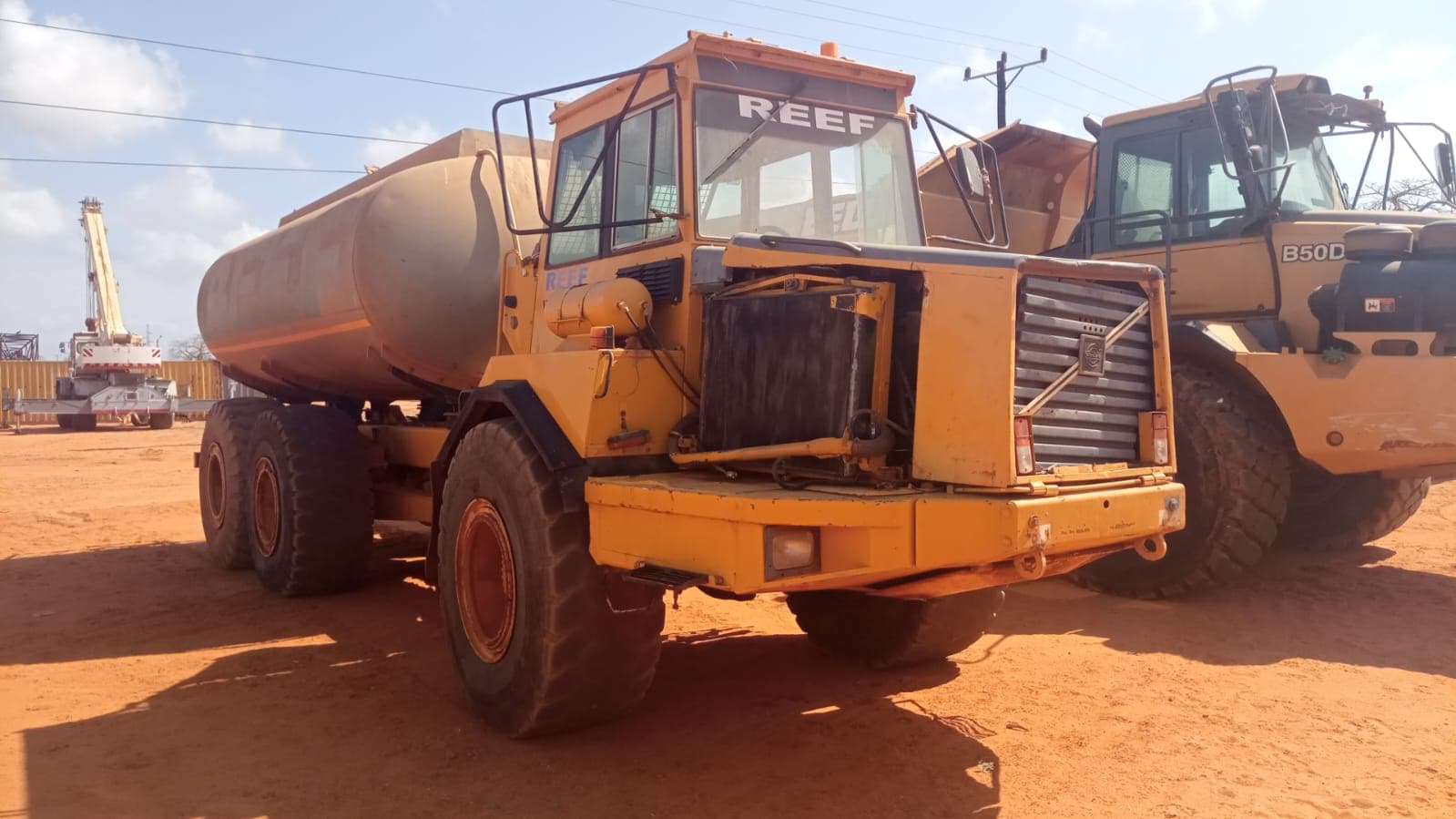 Water Truck Volvo A25C — imagem 8