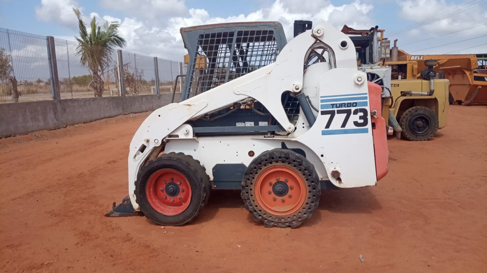 Bob Cat Turbo 773 — image 4