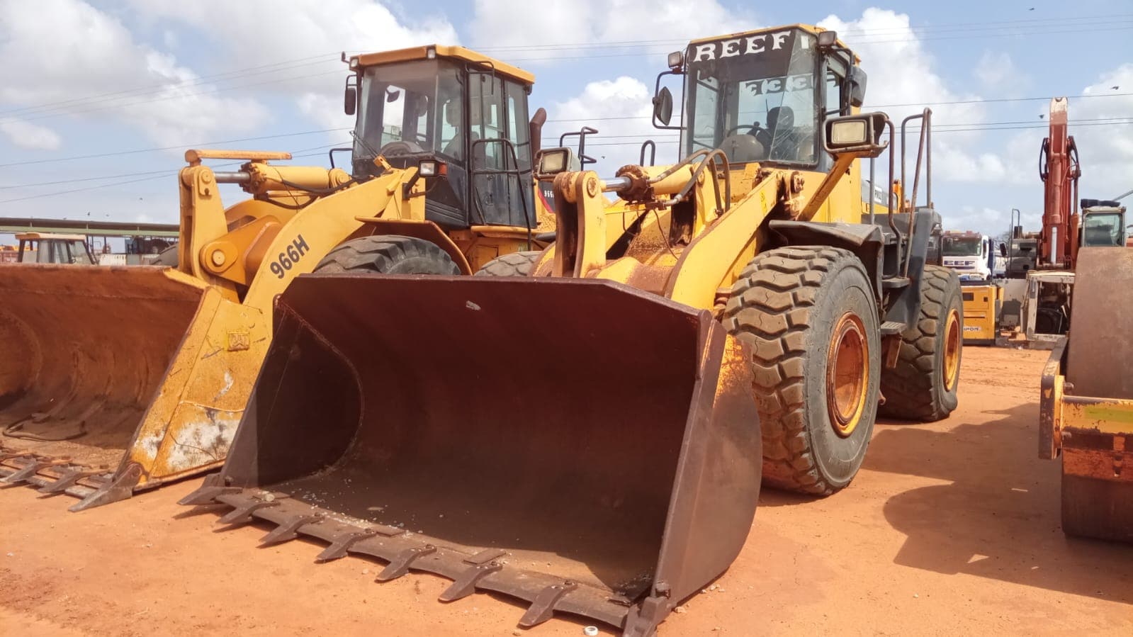 Pá carregadeira Komatsu WA380 — imagen 1