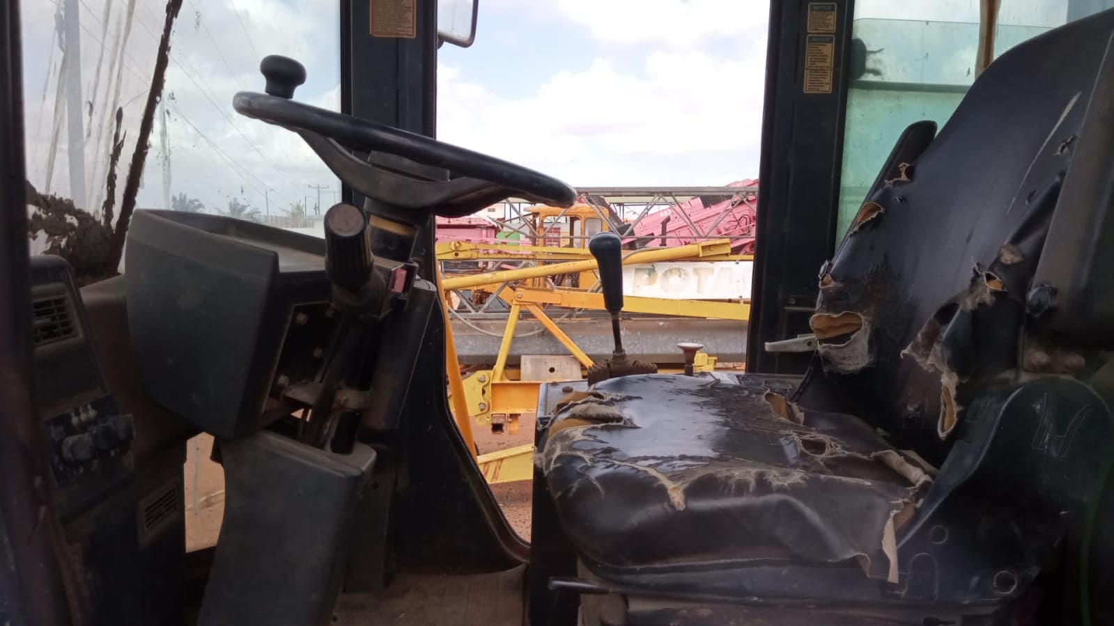 Pá carregadeira LiuGong ZL50CNX — imagem 6
