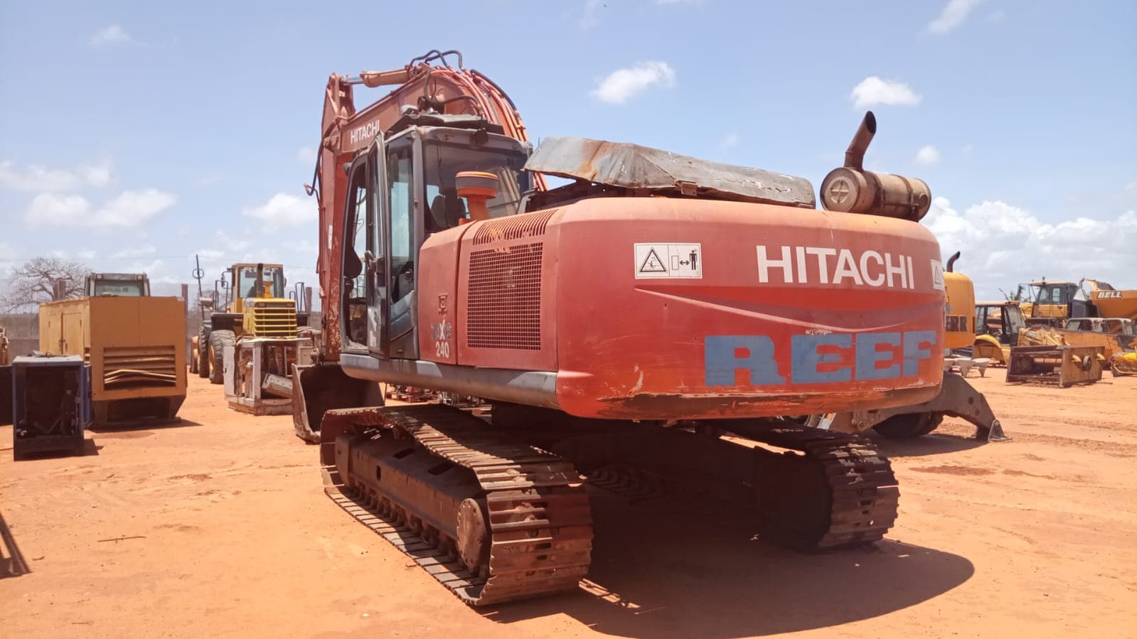 Escavadeira HITACHI ZACIS240 — imagen 4