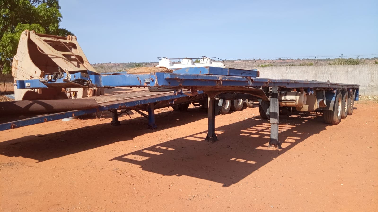 Trailer FlatBed — image 4