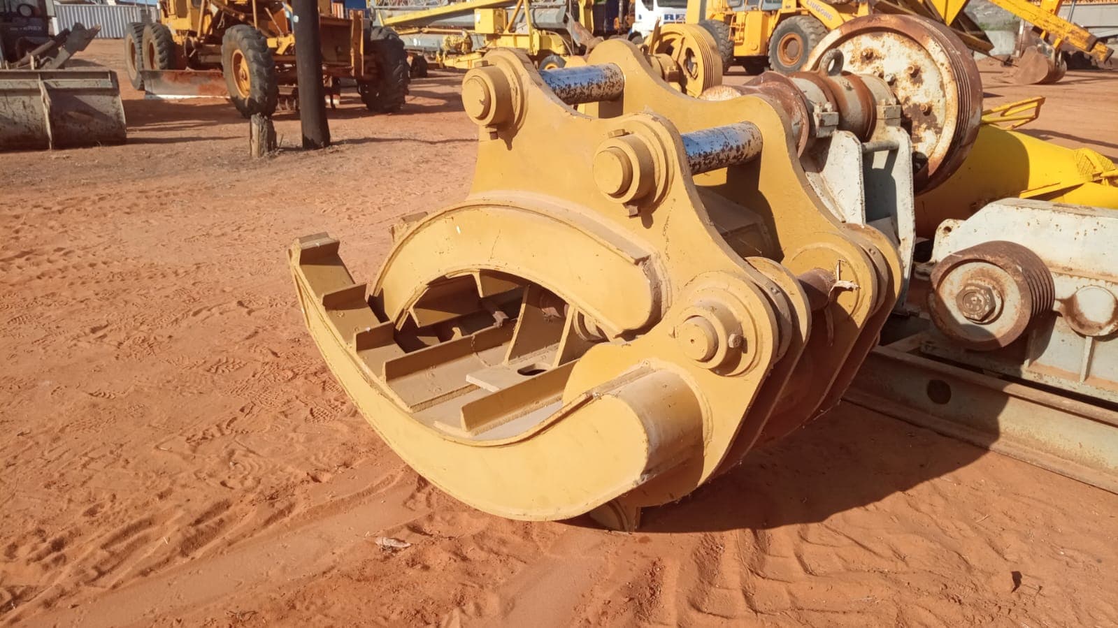 Garfilla de excavadora — imagen 3