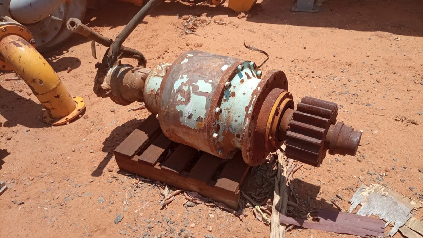 Hydraulic travel motor