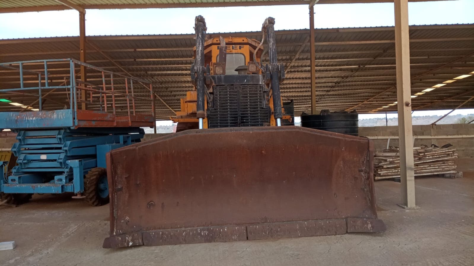 Bulldozer CAT D7E — imagen 3
