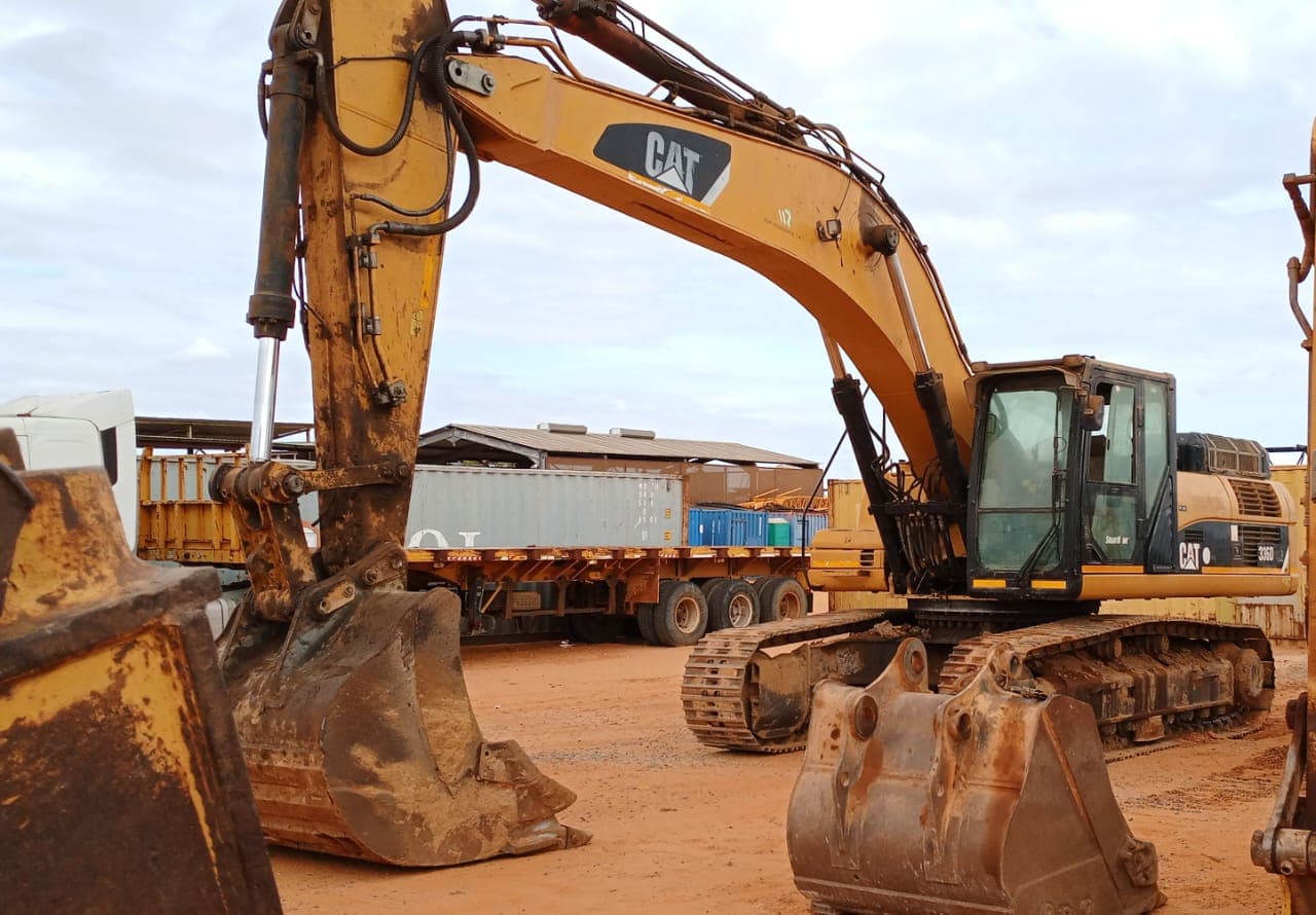 Giratória Caterpillar 336D LN — imagen 2