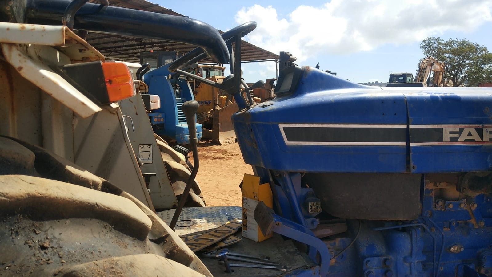 Tractor FARMTRAC — imagen 16