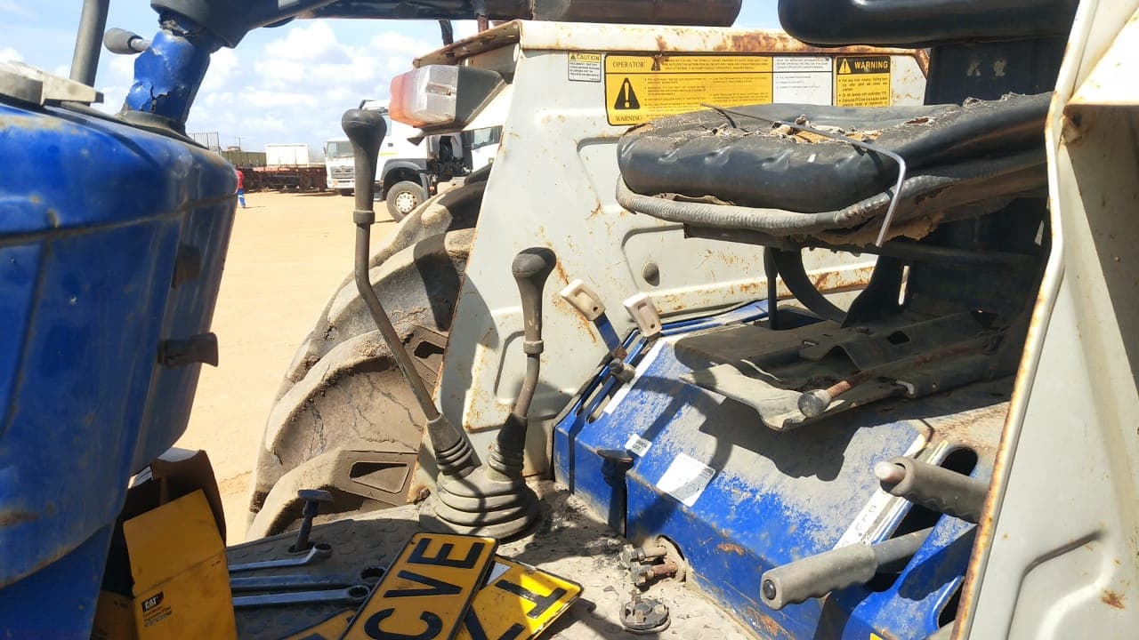 Tractor FARMTRAC — imagen 10