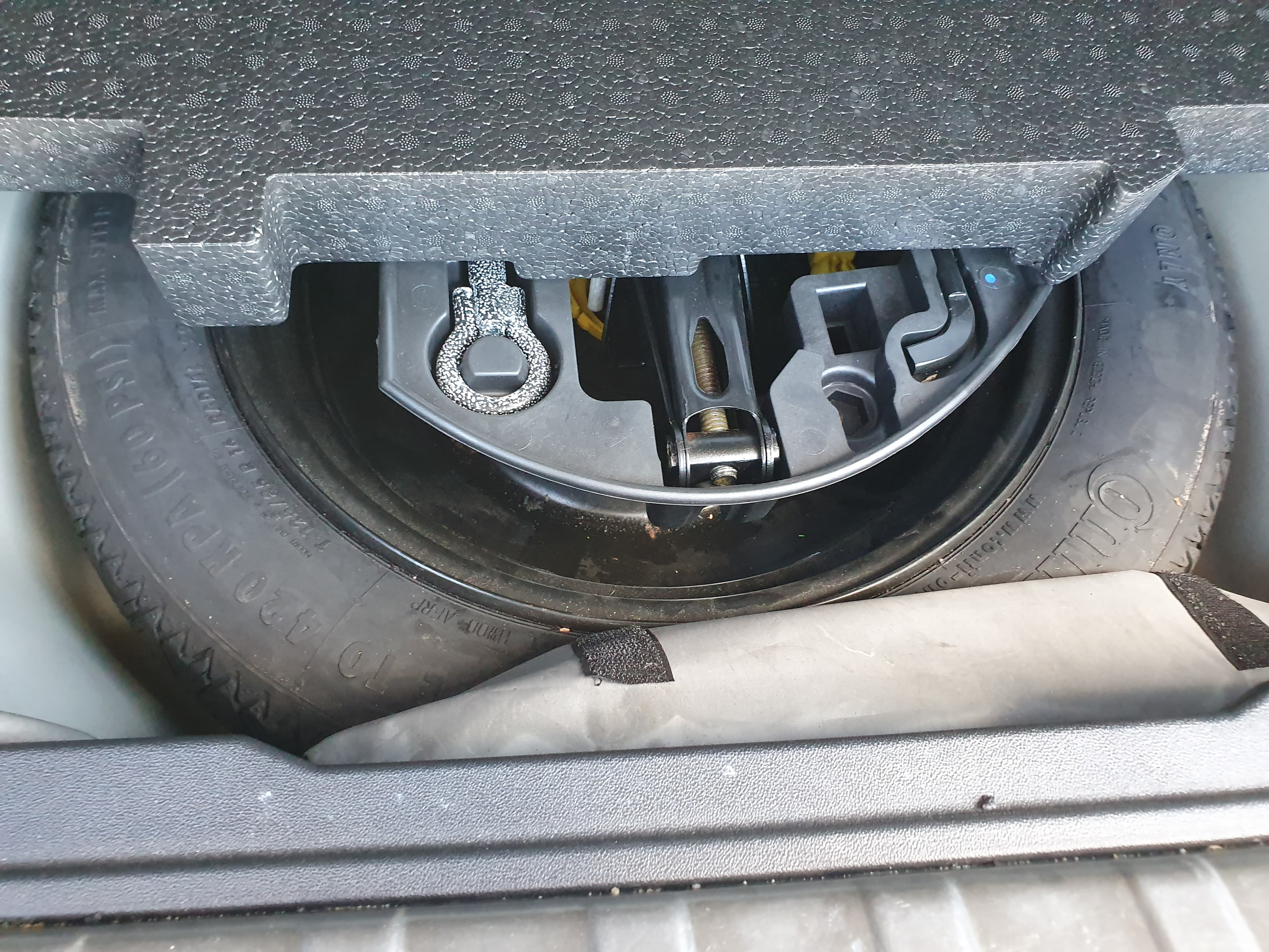 Peugeot 2008 · Ano 2015 — image 14