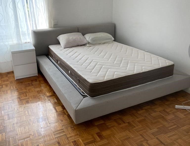 Mobiliario y decoración — imagen 1
