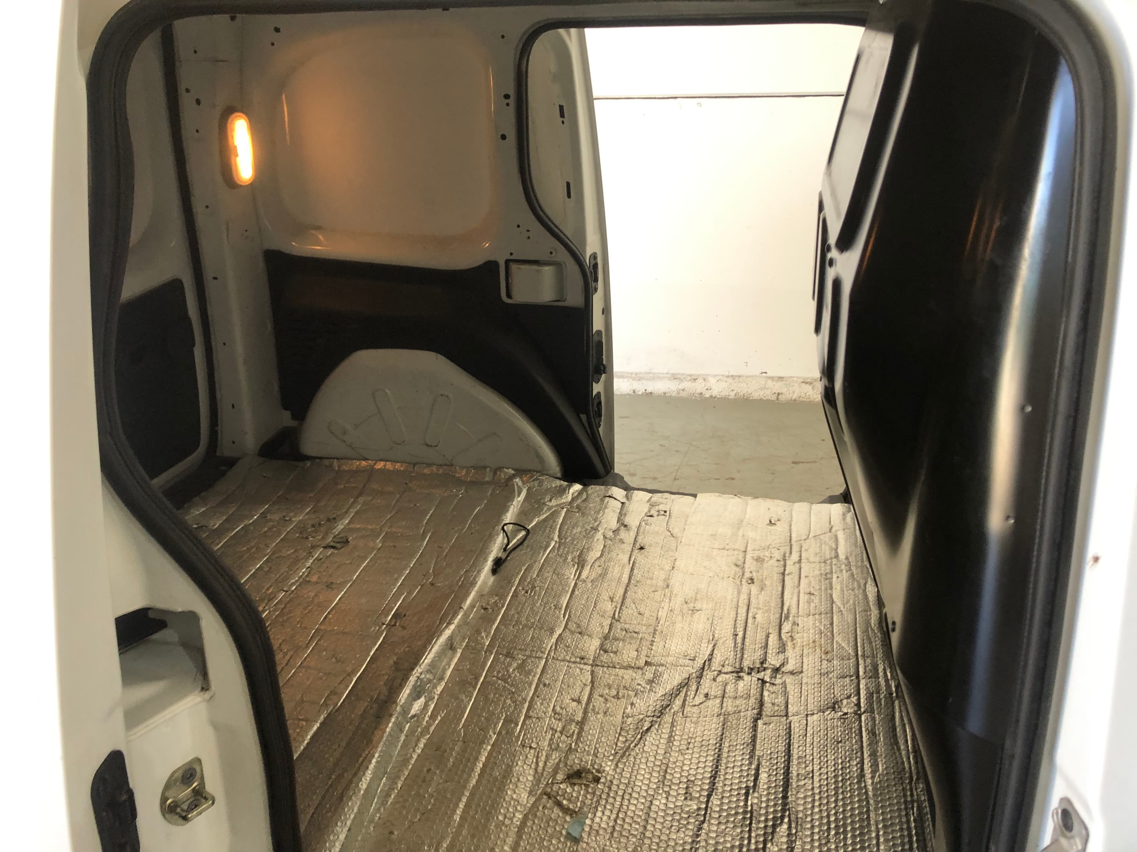 Mercedes-Benz Citan 1.5 CDI — image 10
