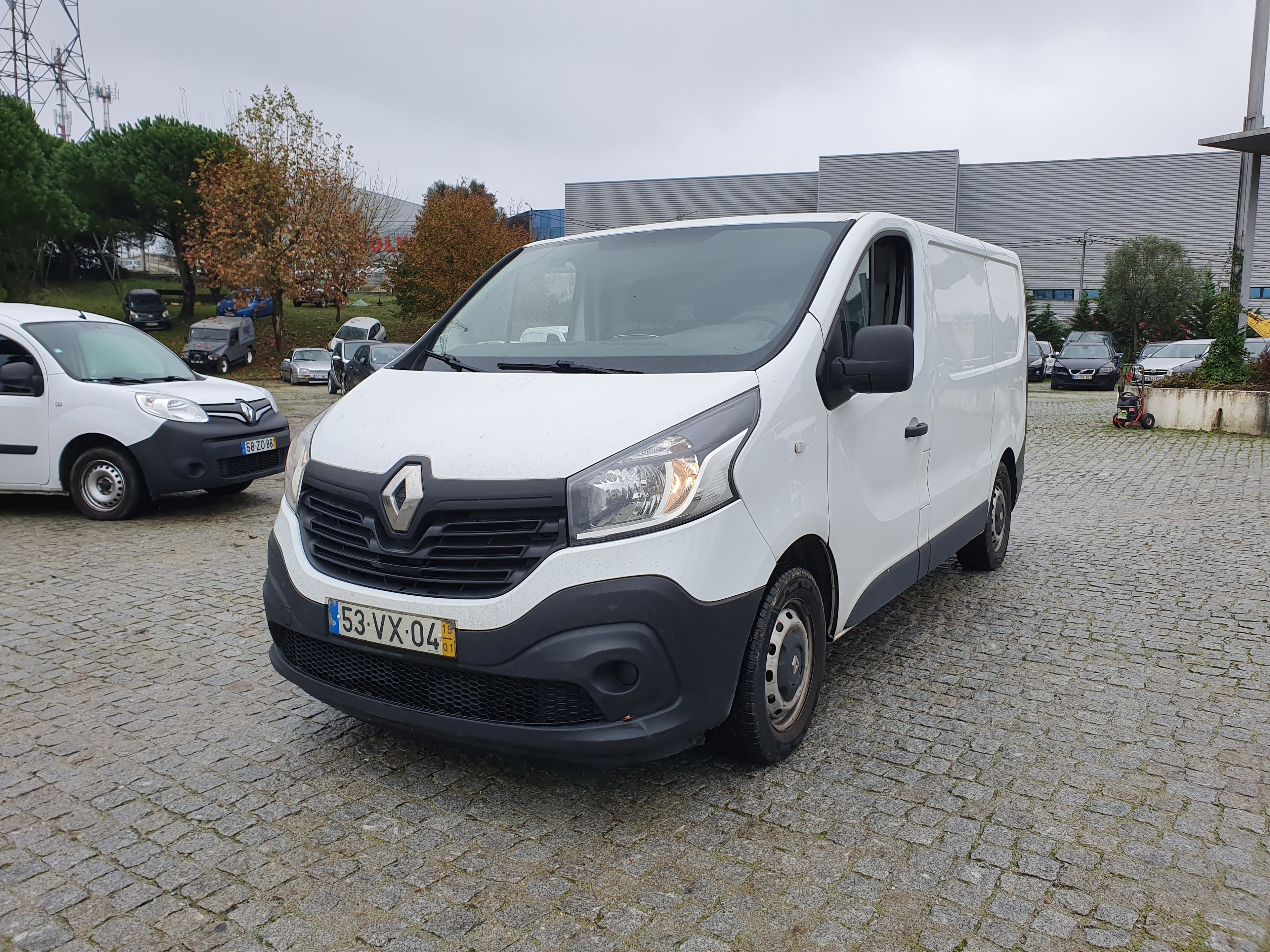 Renault Trafic · Ano 2019 — image 3