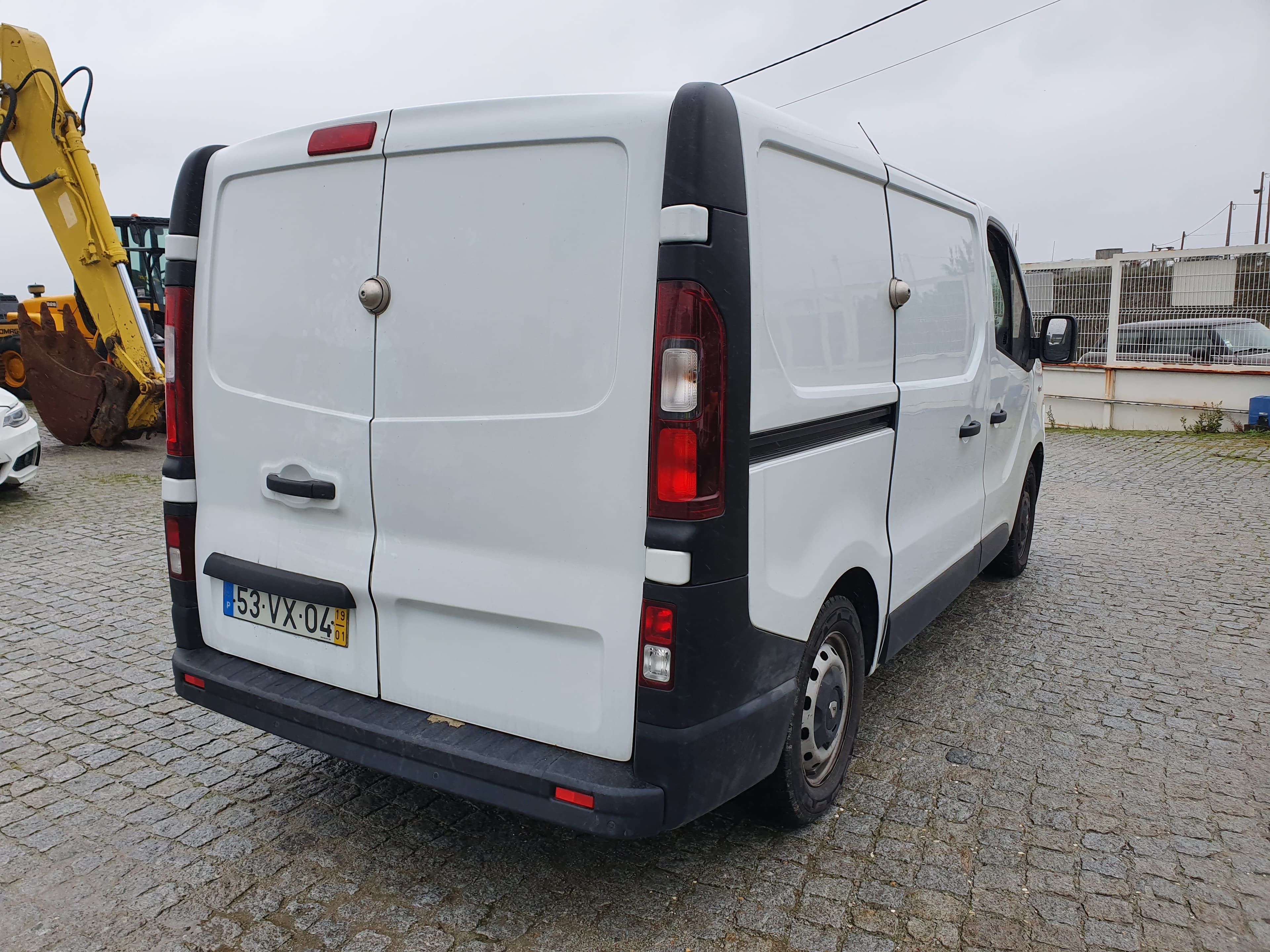 Renault Trafic · Ano 2019 — image 5