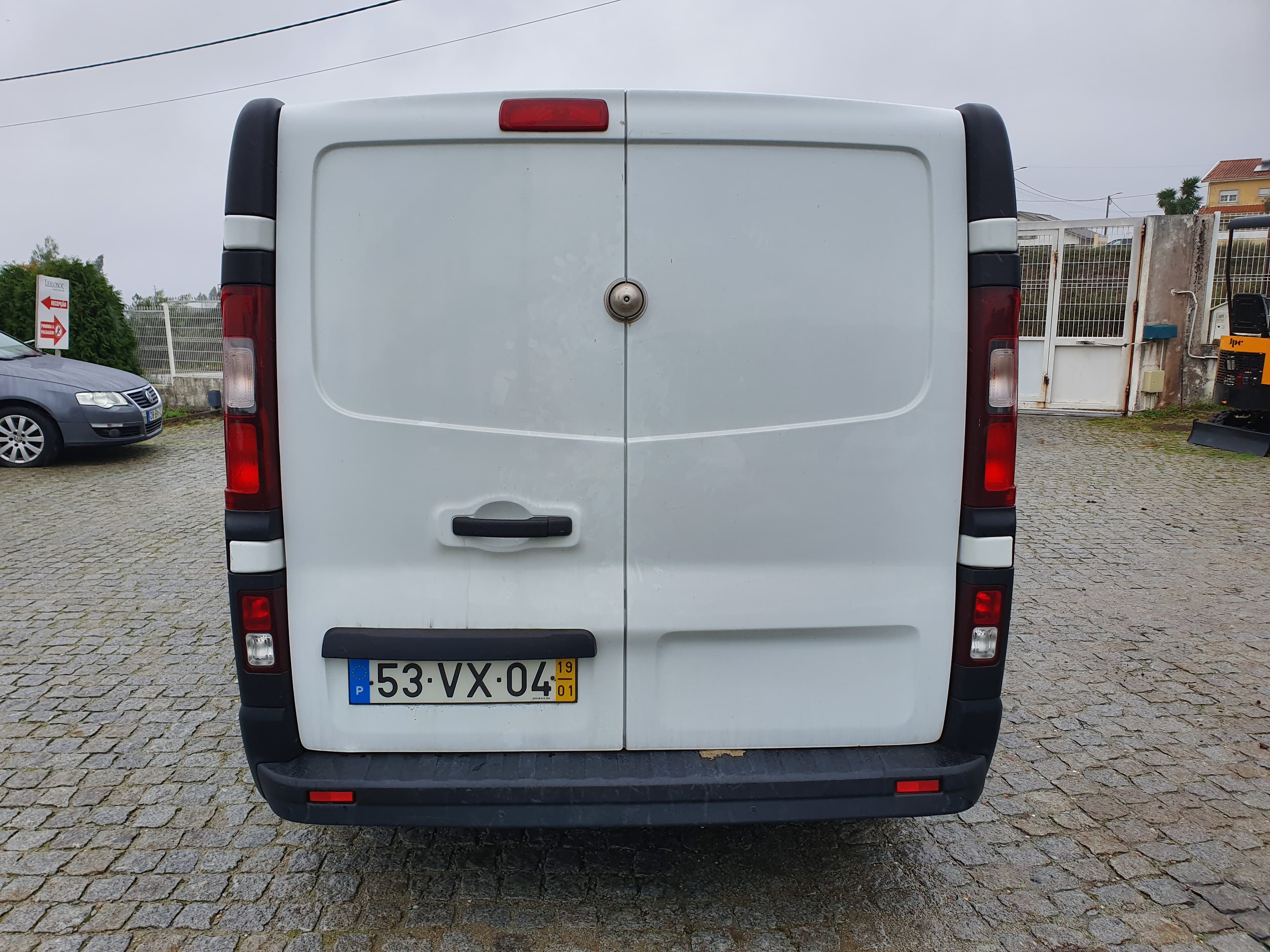Renault Trafic · Ano 2019 — image 6