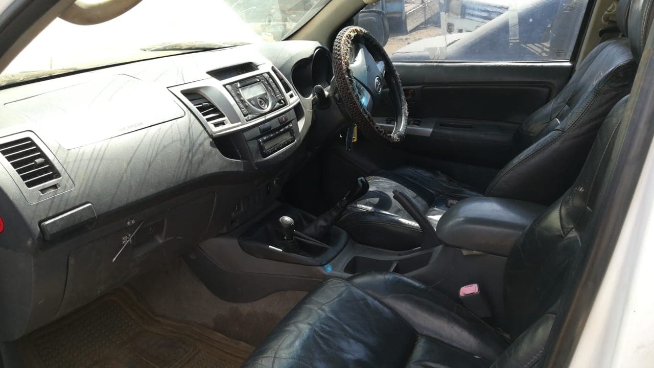Toyota Hilux · Ano 2011 — imagen 13