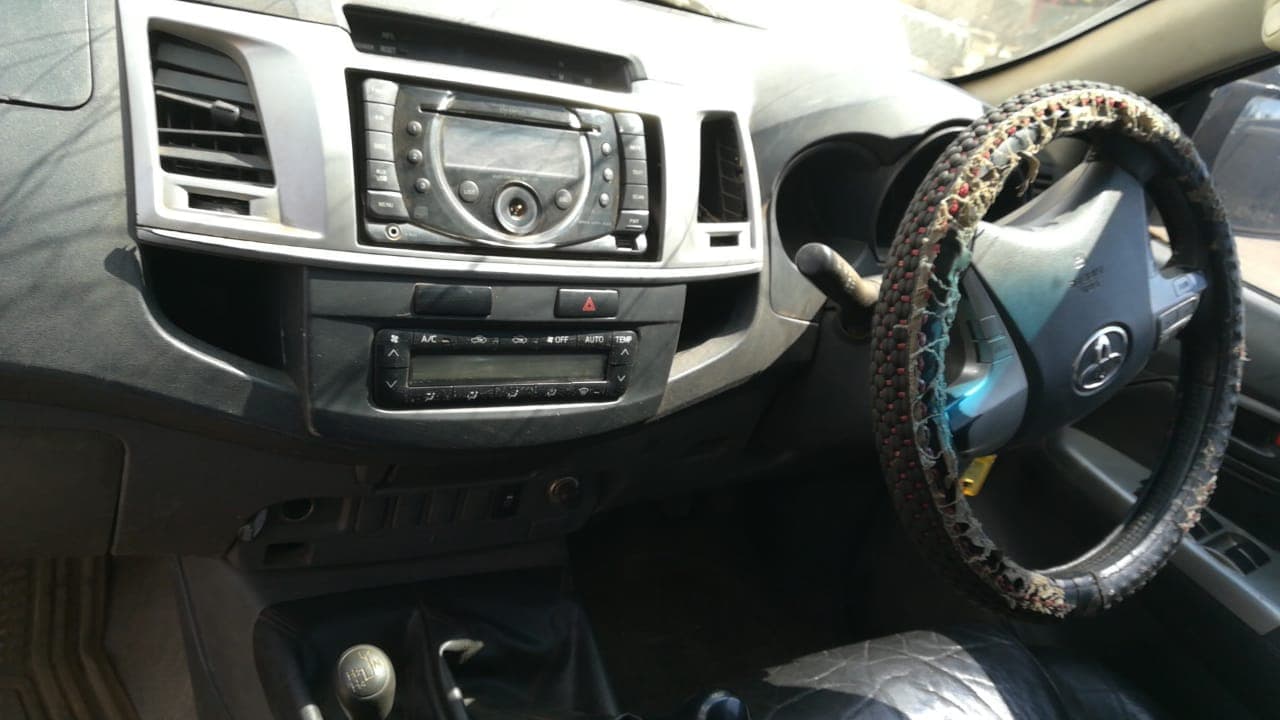 Toyota Hilux · Ano 2011 — imagen 15