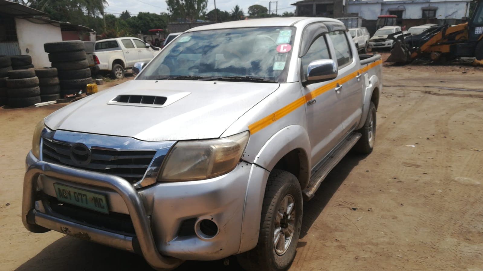 Toyota Hilux · Ano 2013 — imagem 2